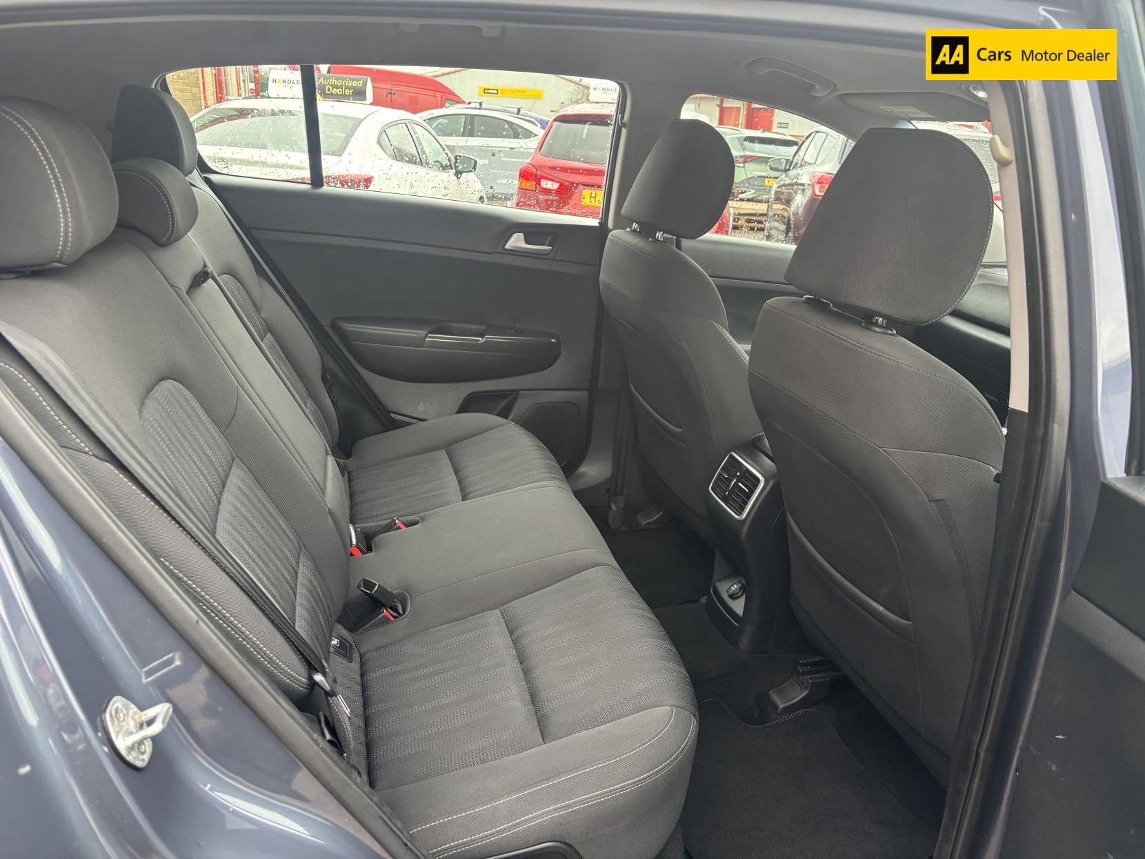 Kia Sportage 1.6 GDi 1 SUV 5dr Petrol Manual Euro 6 (s/s) (130 bhp)