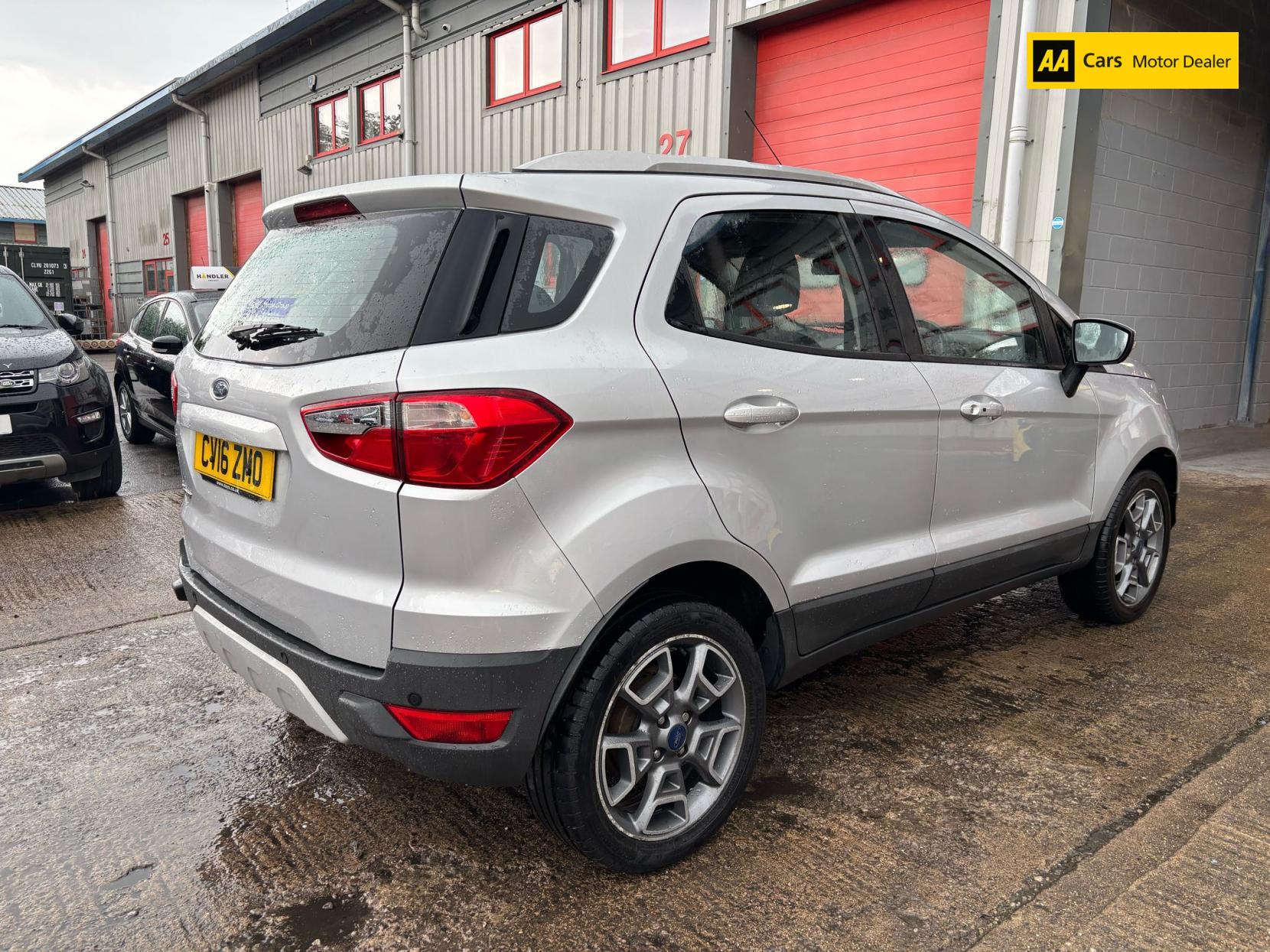 Ford EcoSport 1.5 TDCi Titanium SUV 5dr Diesel Manual 2WD Euro 6 (95 ps)