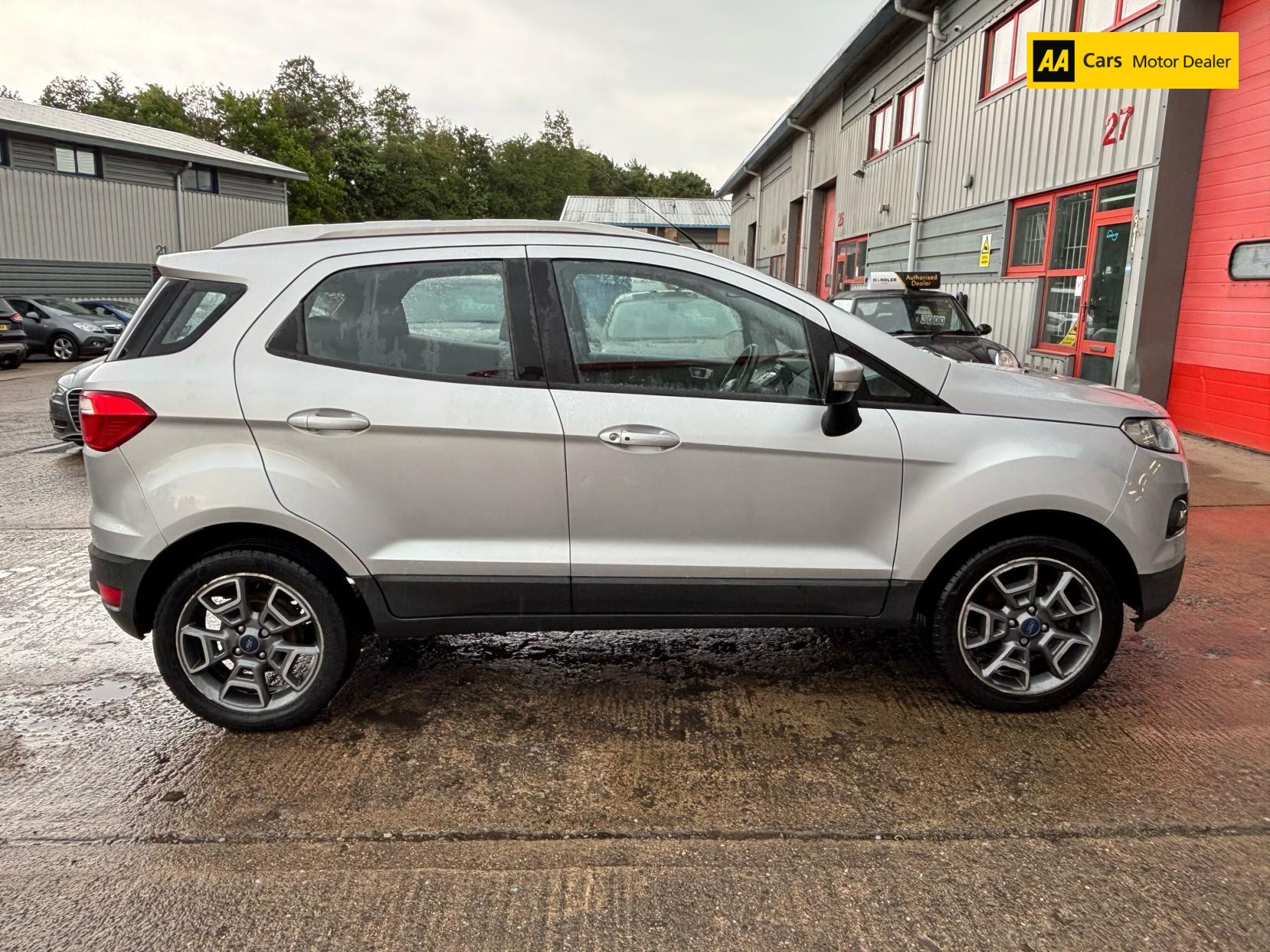 Ford EcoSport 1.5 TDCi Titanium SUV 5dr Diesel Manual 2WD Euro 6 (95 ps)