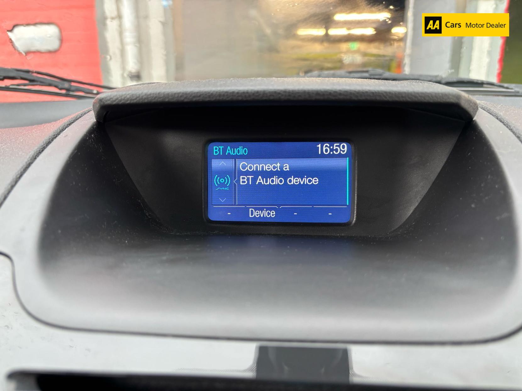 Ford EcoSport 1.5 TDCi Titanium SUV 5dr Diesel Manual 2WD Euro 6 (95 ps)