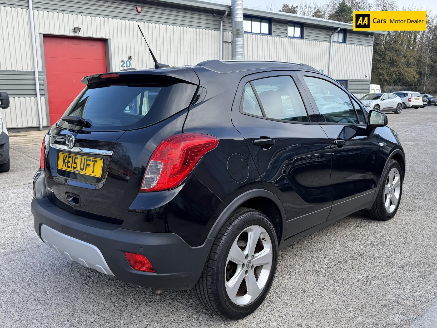 Vauxhall Mokka 1.6i Exclusiv SUV 5dr Petrol Manual 2WD Euro 6 (s/s) (115 ps)