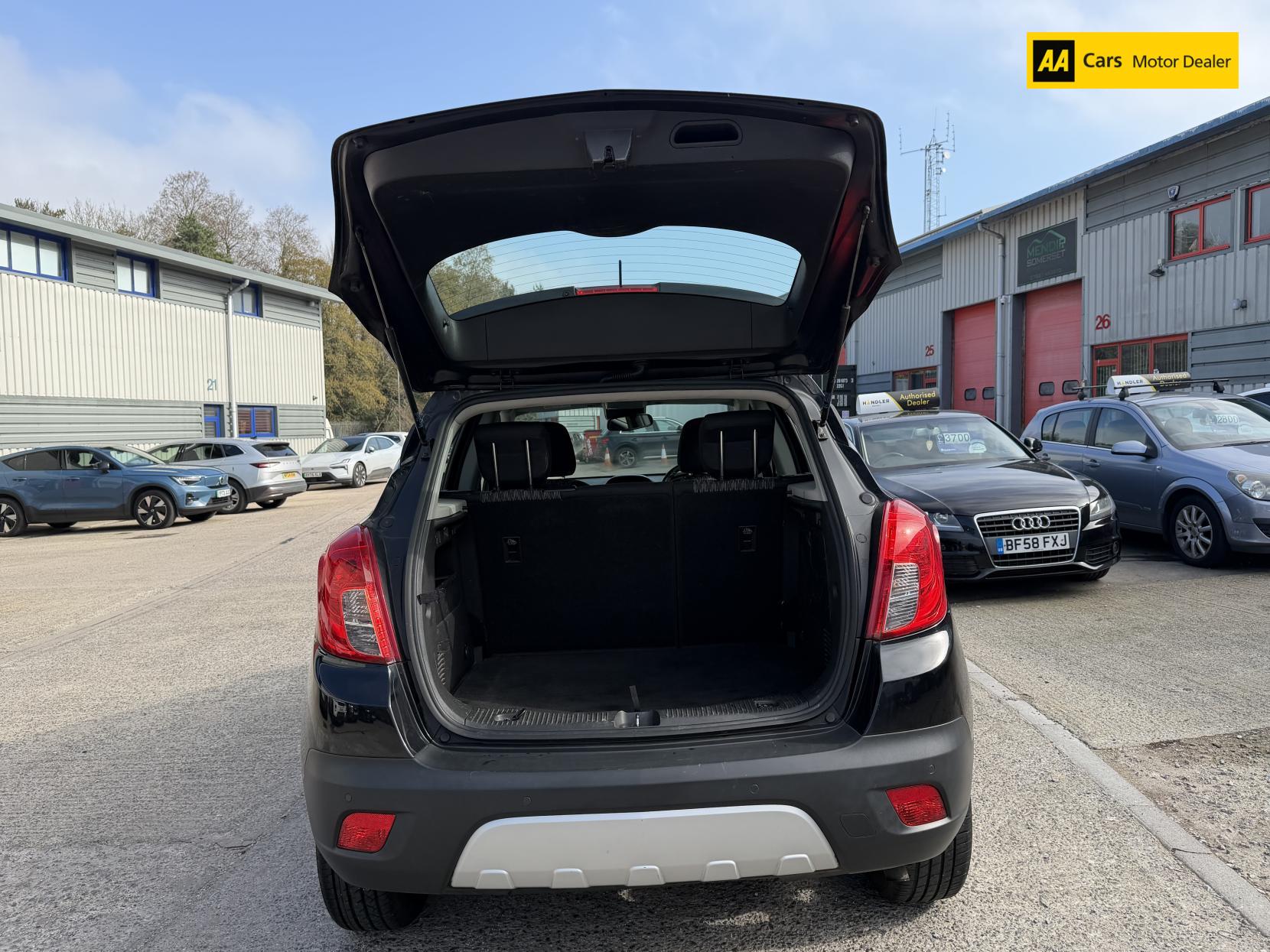 Vauxhall Mokka 1.6i Exclusiv SUV 5dr Petrol Manual 2WD Euro 6 (s/s) (115 ps)