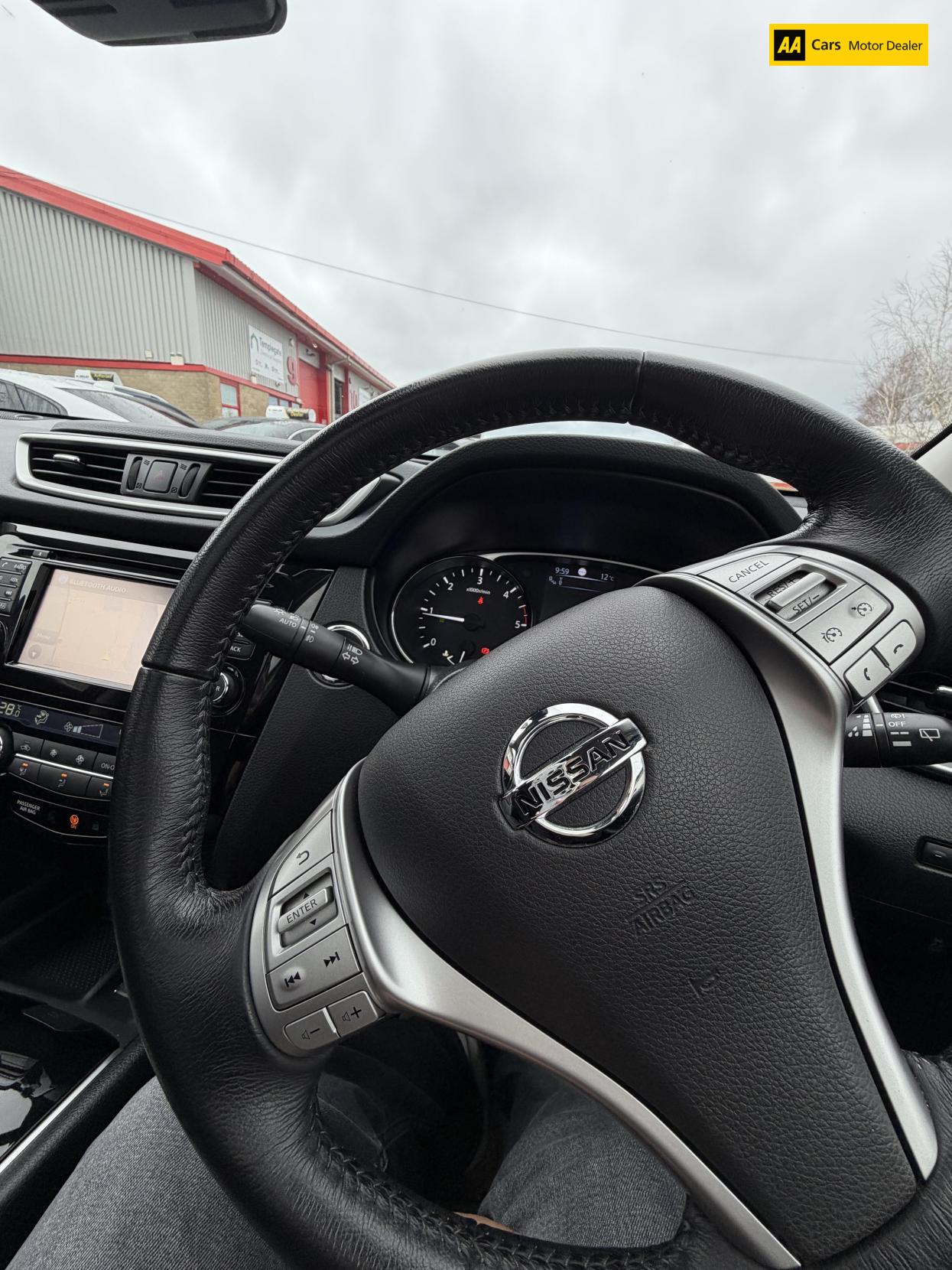 Nissan X-Trail 2.0 dCi Tekna SUV 5dr Diesel XTRON 4WD Euro 6 (s/s) (177 ps)