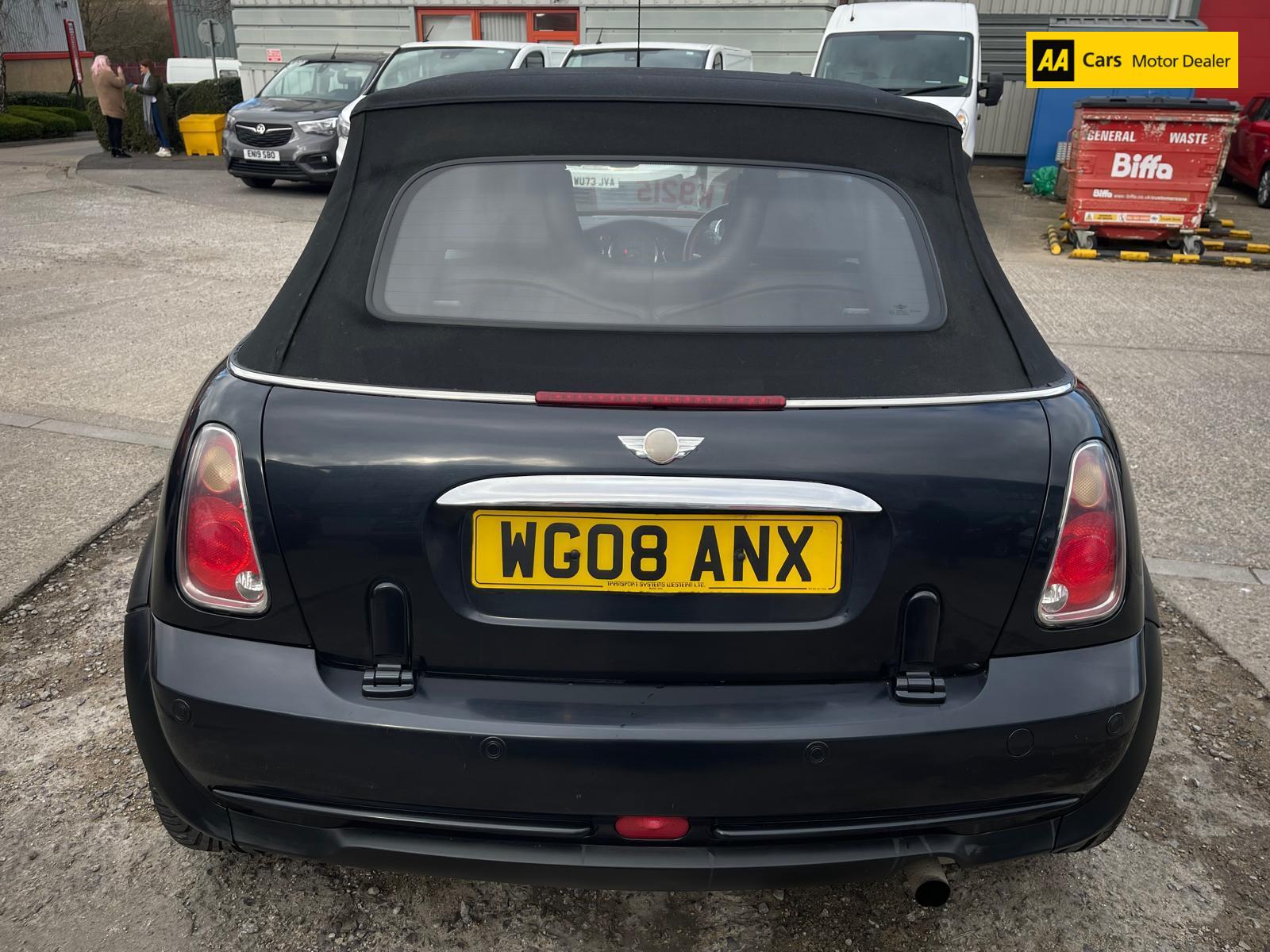 MINI Convertible 1.6 Cooper Sidewalk Convertible 2dr Petrol Manual Euro 4 (115 ps)