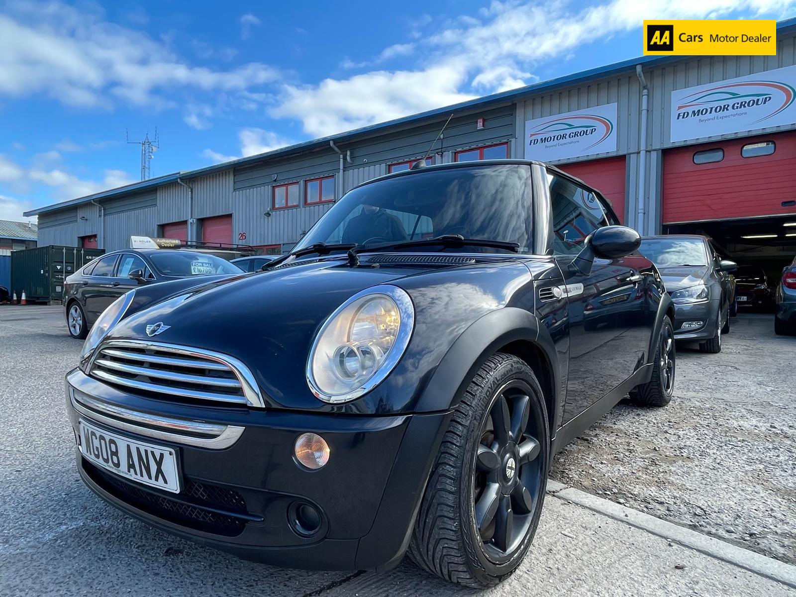 MINI Convertible 1.6 Cooper Sidewalk Convertible 2dr Petrol Manual Euro 4 (115 ps)