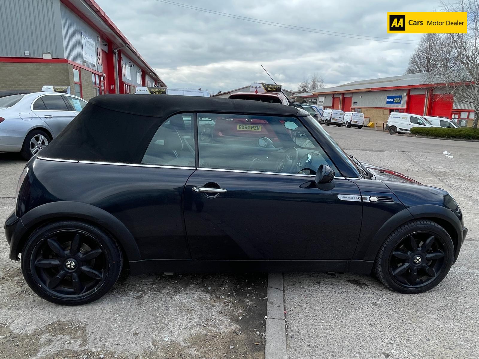 MINI Convertible 1.6 Cooper Sidewalk Convertible 2dr Petrol Manual Euro 4 (115 ps)