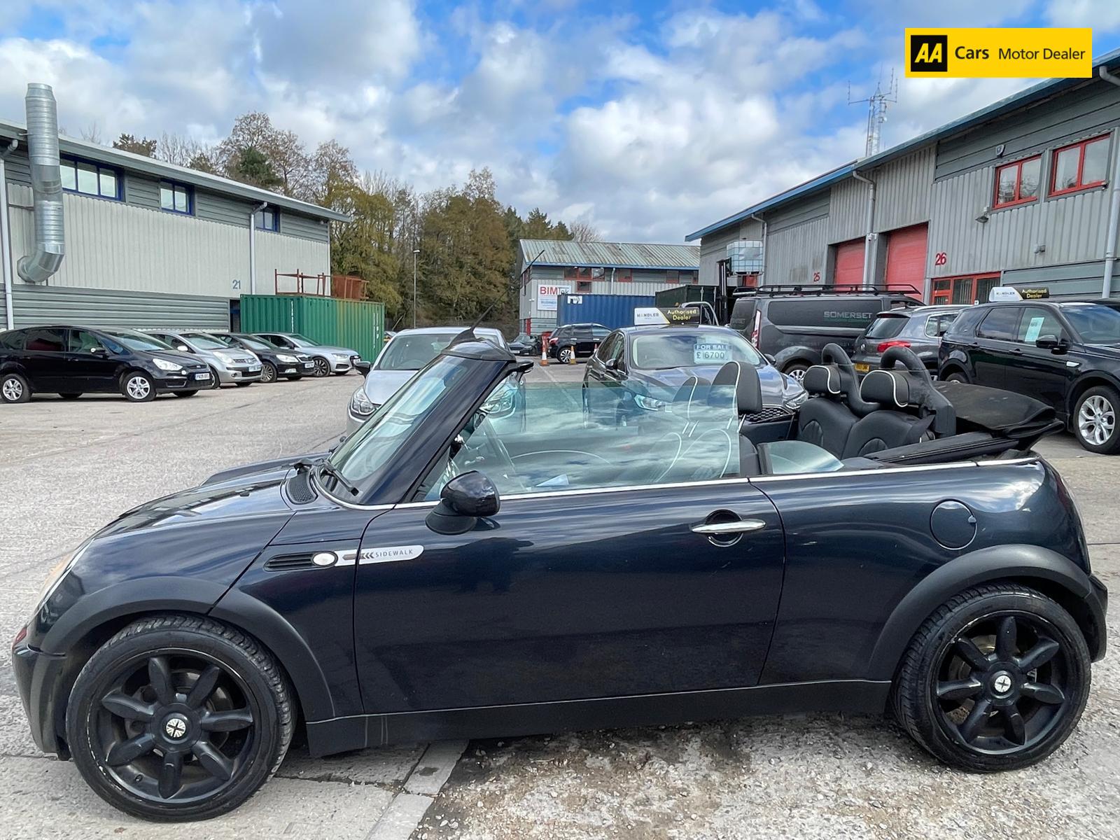 MINI Convertible 1.6 Cooper Sidewalk Convertible 2dr Petrol Manual Euro 4 (115 ps)