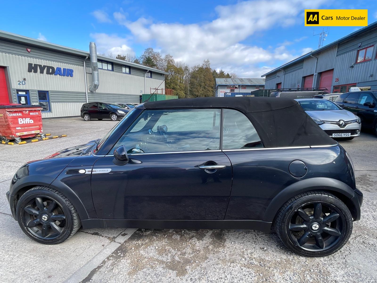 MINI Convertible 1.6 Cooper Sidewalk Convertible 2dr Petrol Manual Euro 4 (115 ps)