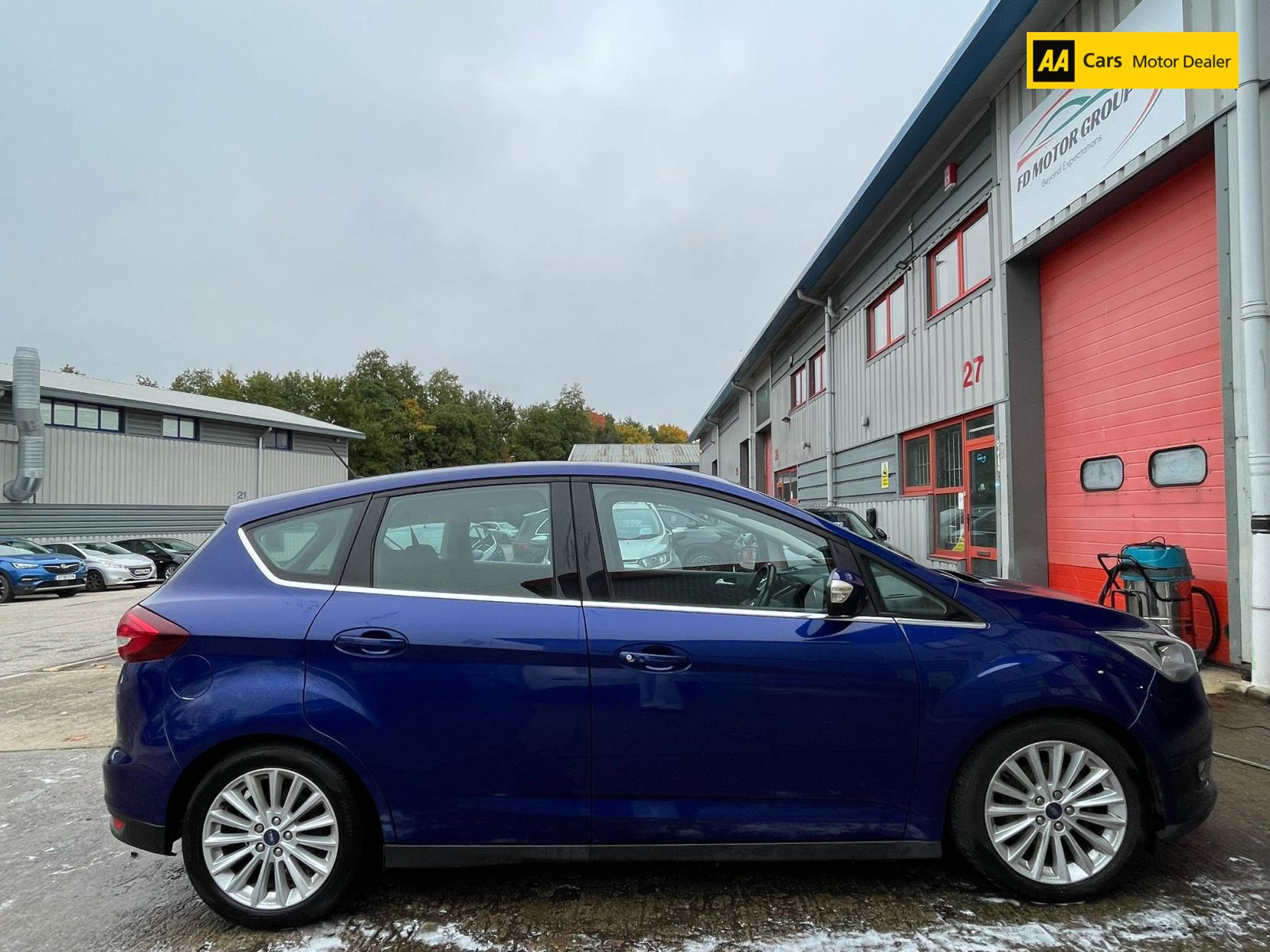 Ford C-Max 1.0T EcoBoost Titanium MPV 5dr Petrol Manual Euro 6 (s/s) (125 ps)