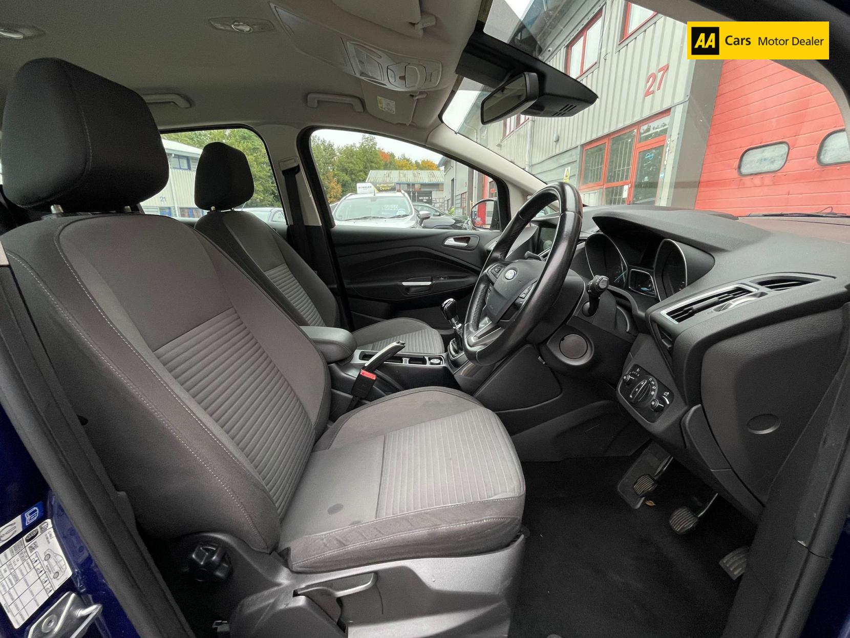 Ford C-Max 1.0T EcoBoost Titanium MPV 5dr Petrol Manual Euro 6 (s/s) (125 ps)