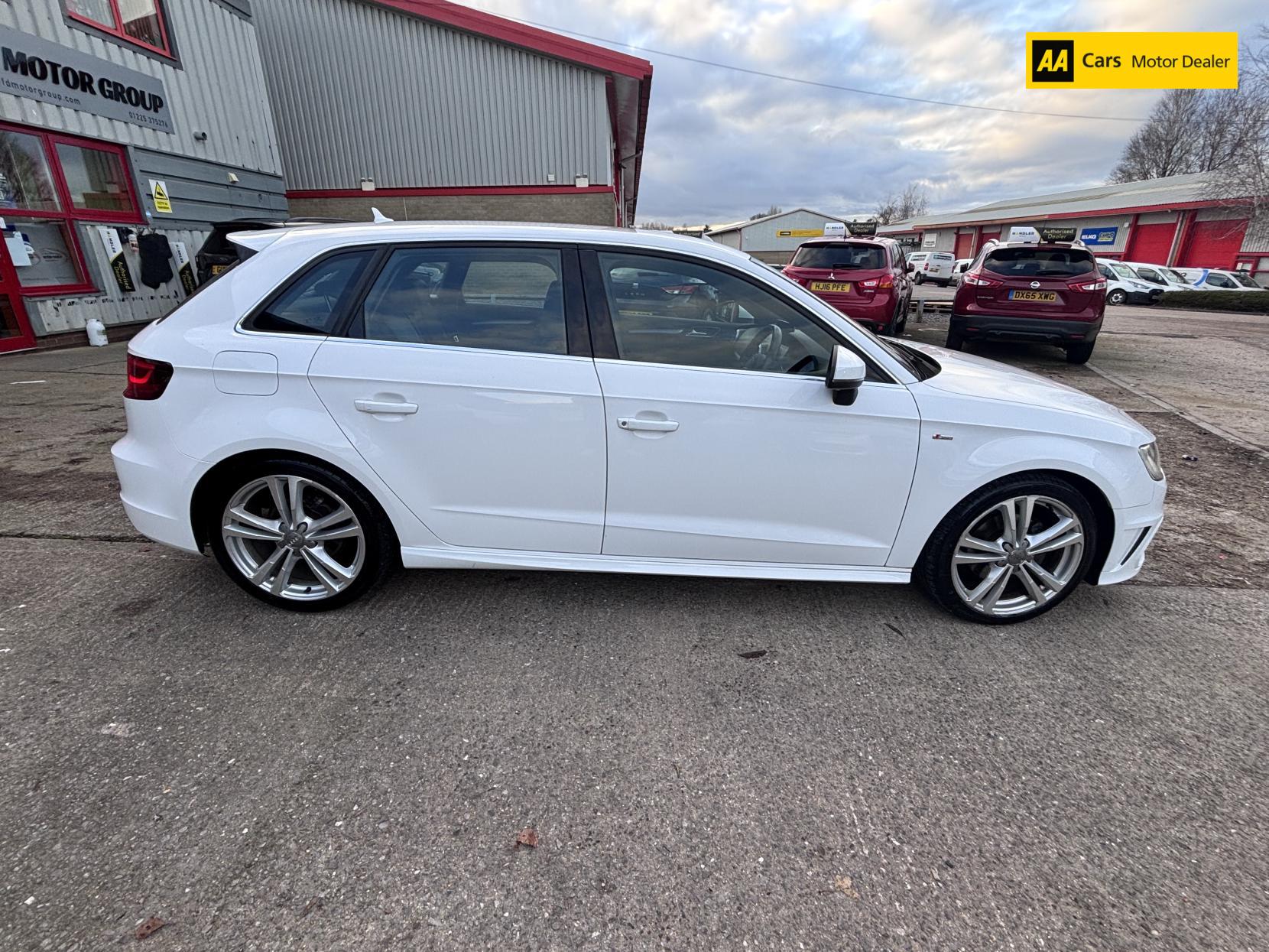 Audi A3 1.6 TDI S line Sportback 5dr Diesel Manual Euro 6 (s/s) (110 ps)