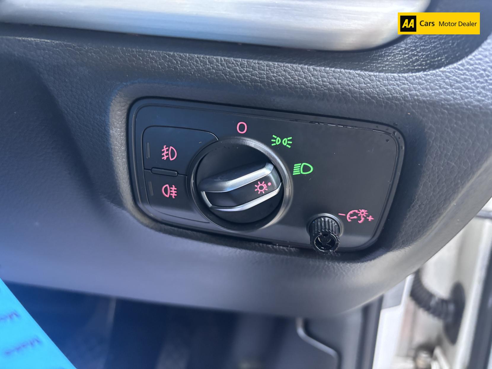 Audi A3 1.6 TDI S line Sportback 5dr Diesel Manual Euro 6 (s/s) (110 ps)