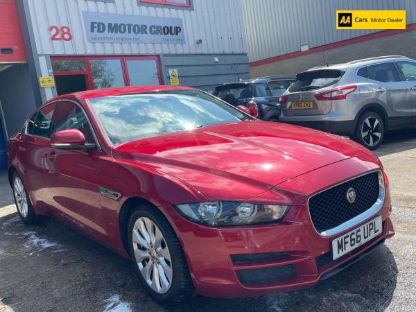 Jaguar XE 2.0d Prestige Saloon 4dr Diesel Auto Euro 6 (s/s) (163 ps)