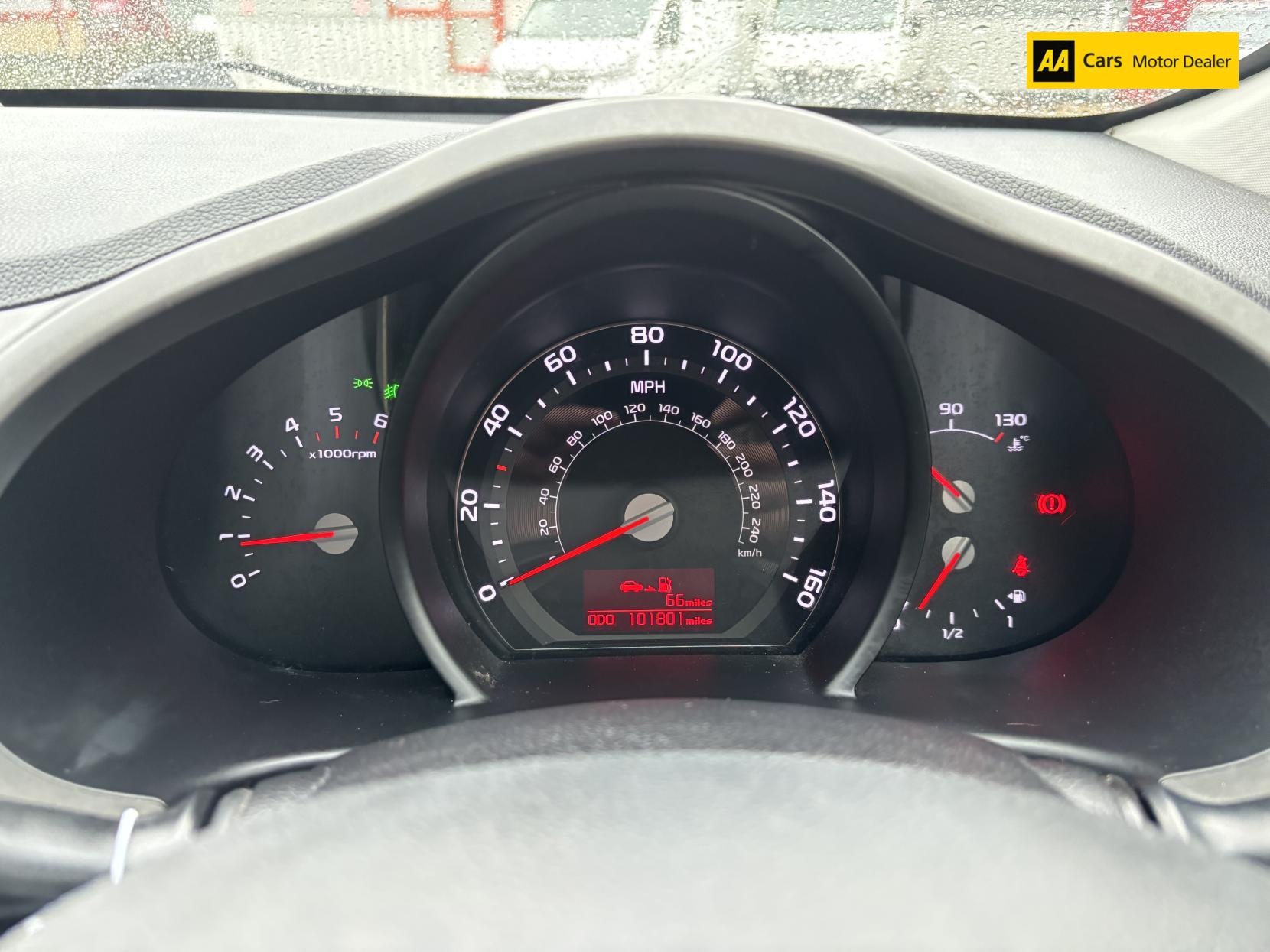 Kia Sportage 1.7 CRDi EcoDynamics 2 SUV 5dr Diesel Manual 2WD Euro 5 (s/s) (114 bhp)