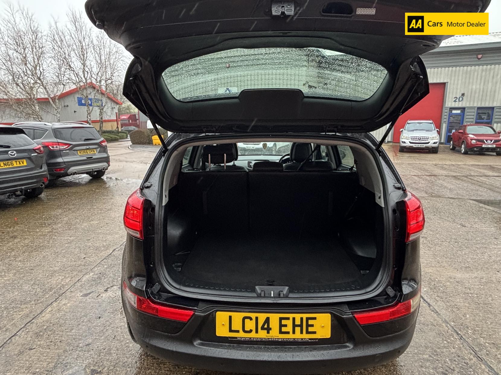 Kia Sportage 1.7 CRDi EcoDynamics 2 SUV 5dr Diesel Manual 2WD Euro 5 (s/s) (114 bhp)