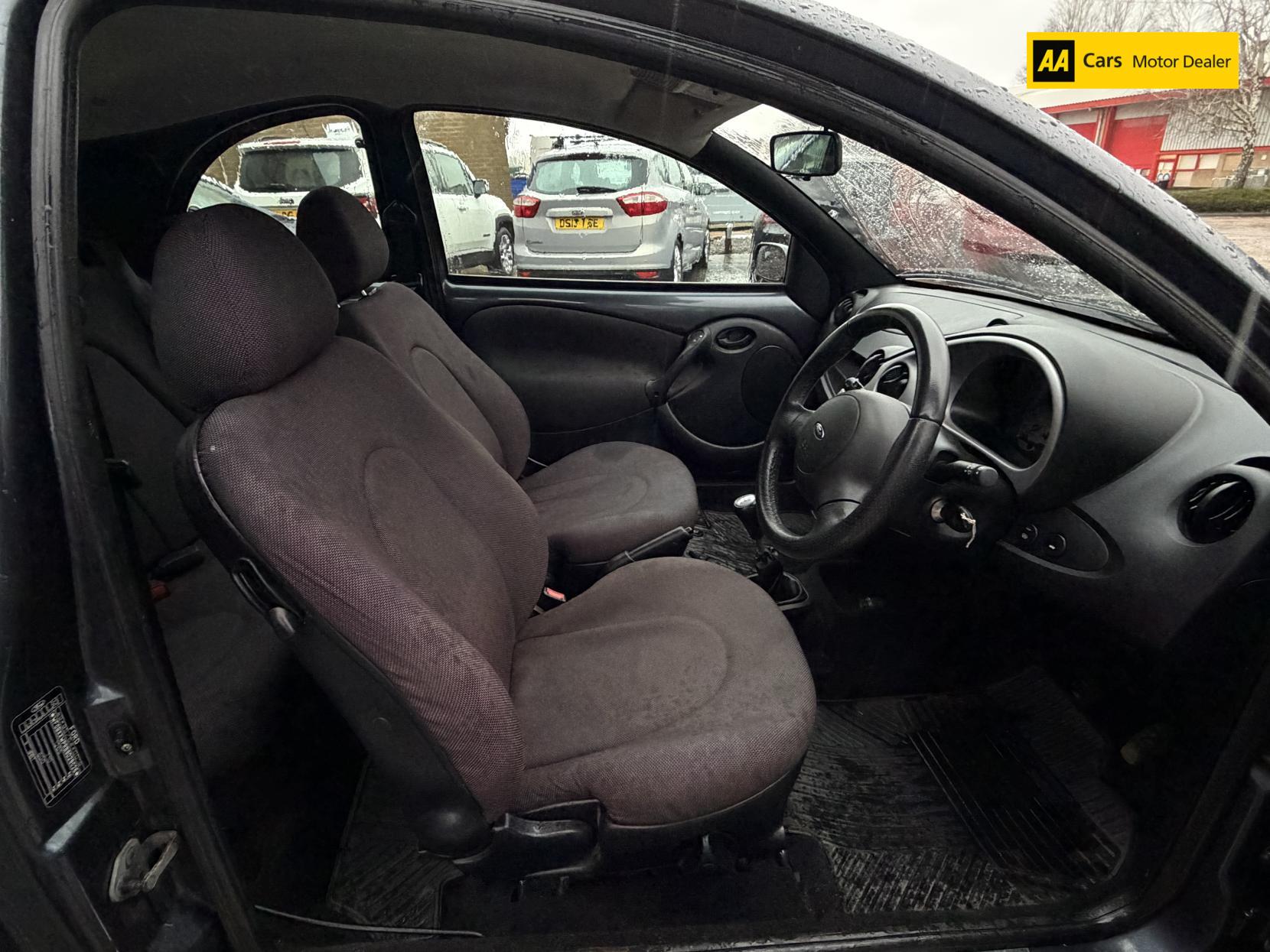 Ford Ka 1.3 Zetec Climate Hatchback 3dr Petrol Manual (154 g/km, 69 bhp)