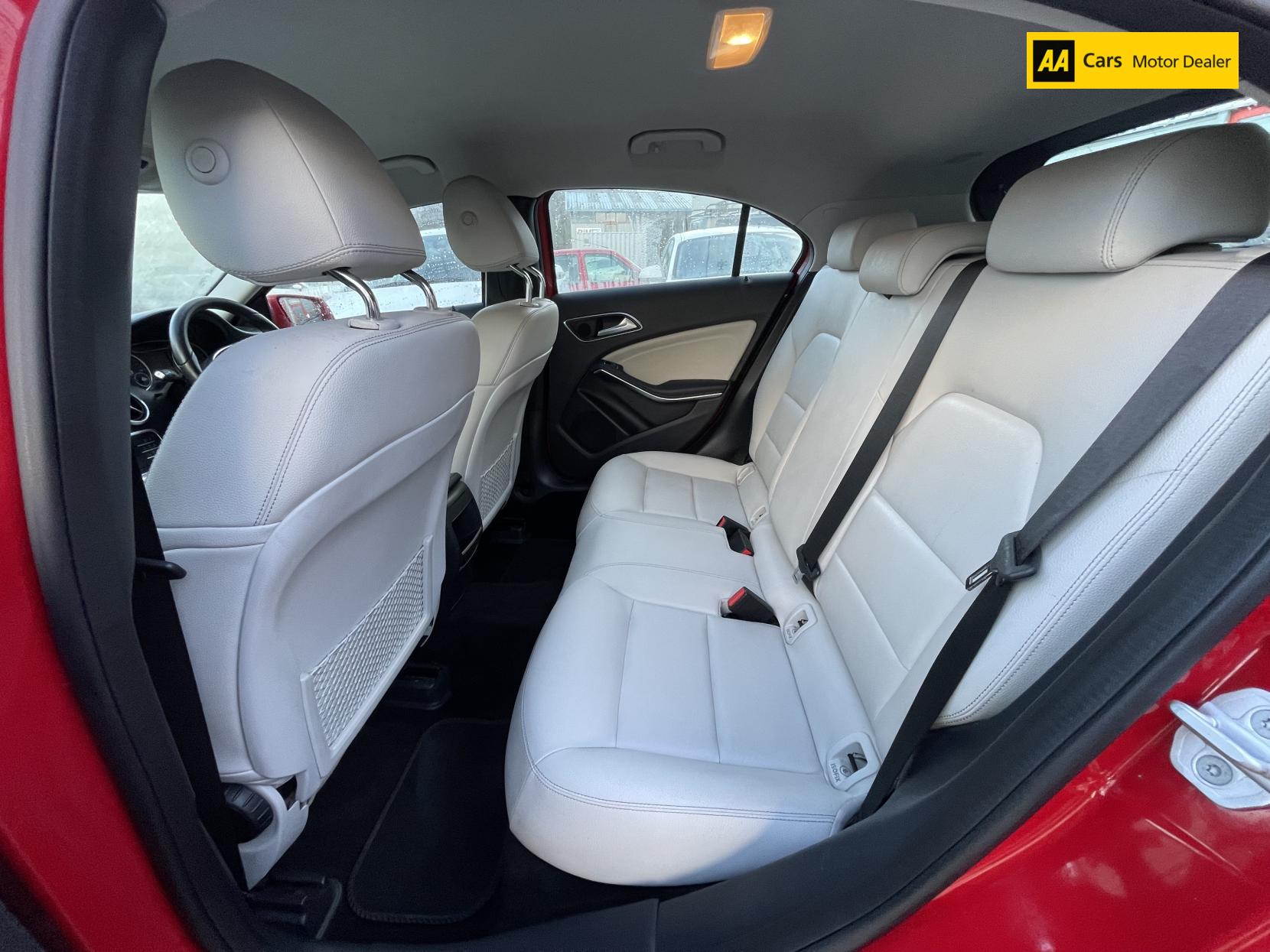 Mercedes-Benz A Class 1.6 A160 SE Hatchback 5dr Petrol Manual Euro 6 (s/s) (102 ps)