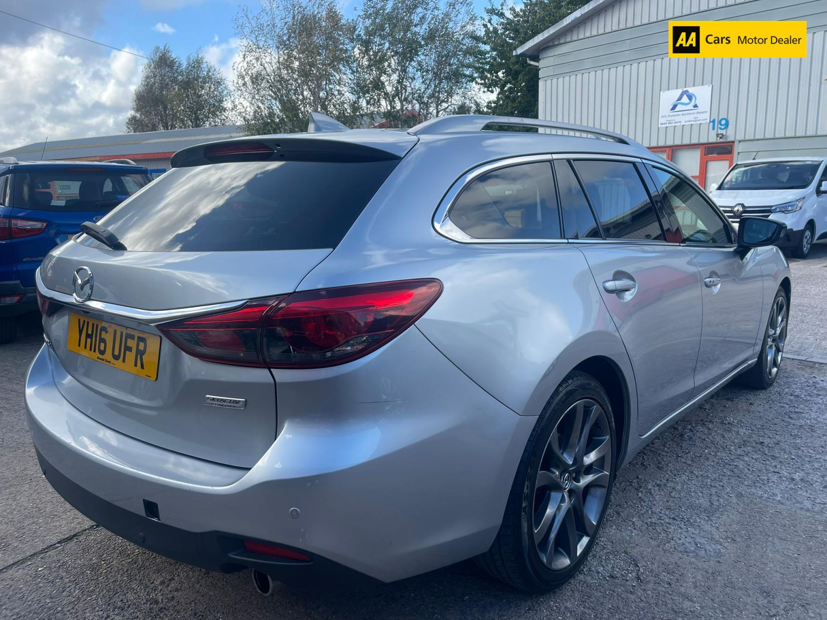 Mazda Mazda6 2.2 SKYACTIV-D Sport Nav Tourer 5dr Diesel Manual Euro 6 (s/s) (150 ps)
