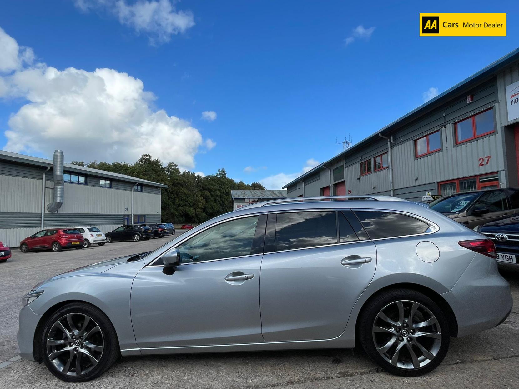 Mazda Mazda6 2.2 SKYACTIV-D Sport Nav Tourer 5dr Diesel Manual Euro 6 (s/s) (150 ps)
