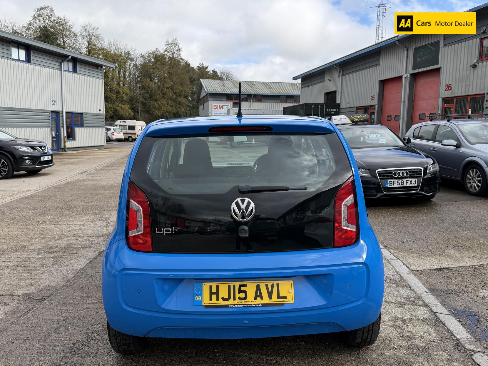 Volkswagen up! 1.0 Move up! Hatchback 5dr Petrol ASG Euro 5 (60 ps)