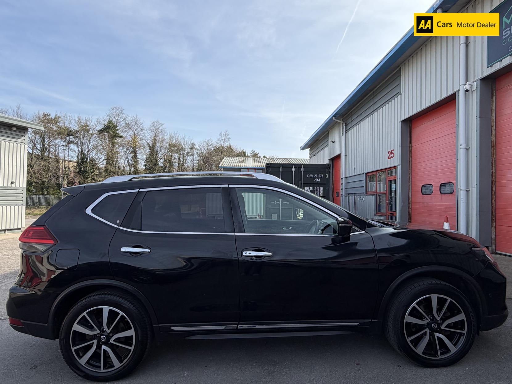 Nissan X-Trail 2.0 dCi Tekna SUV 5dr Diesel Manual 4WD Euro 6 (s/s) (177 ps)