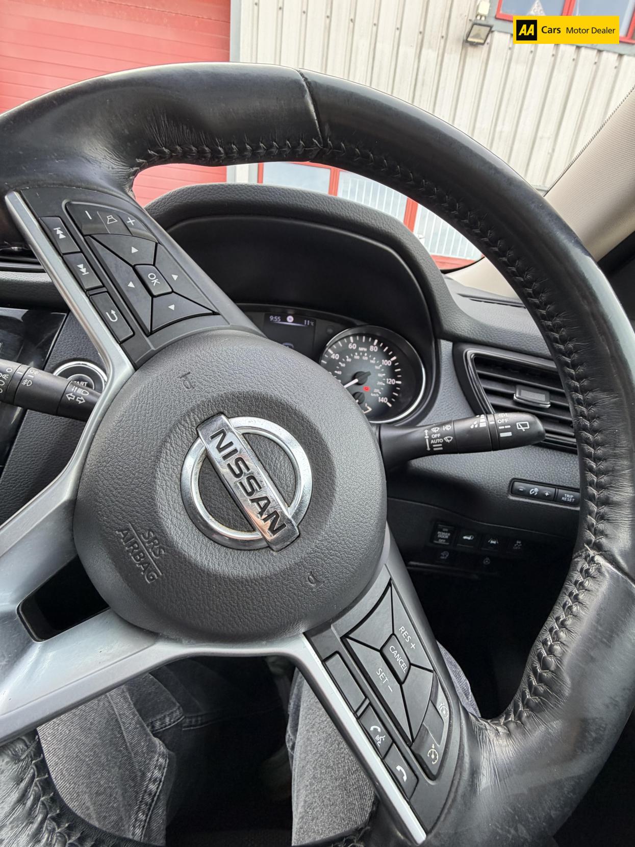 Nissan X-Trail 2.0 dCi Tekna SUV 5dr Diesel Manual 4WD Euro 6 (s/s) (177 ps)