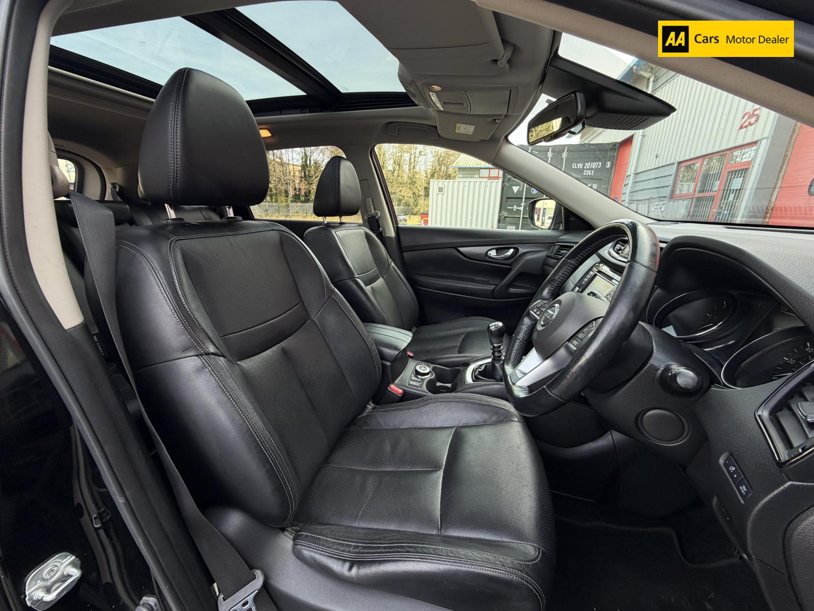 Nissan X-Trail 2.0 dCi Tekna SUV 5dr Diesel Manual 4WD Euro 6 (s/s) (177 ps)