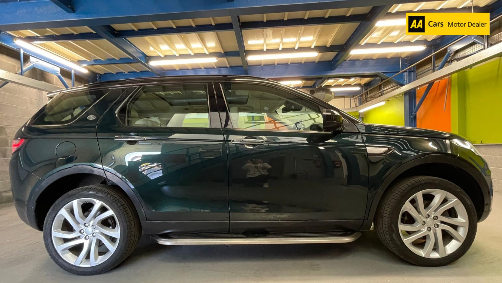 Land Rover Discovery Sport 2.0 TD4 HSE Luxury SUV 5dr Diesel Auto 4WD Euro 6 (s/s) (180 ps)