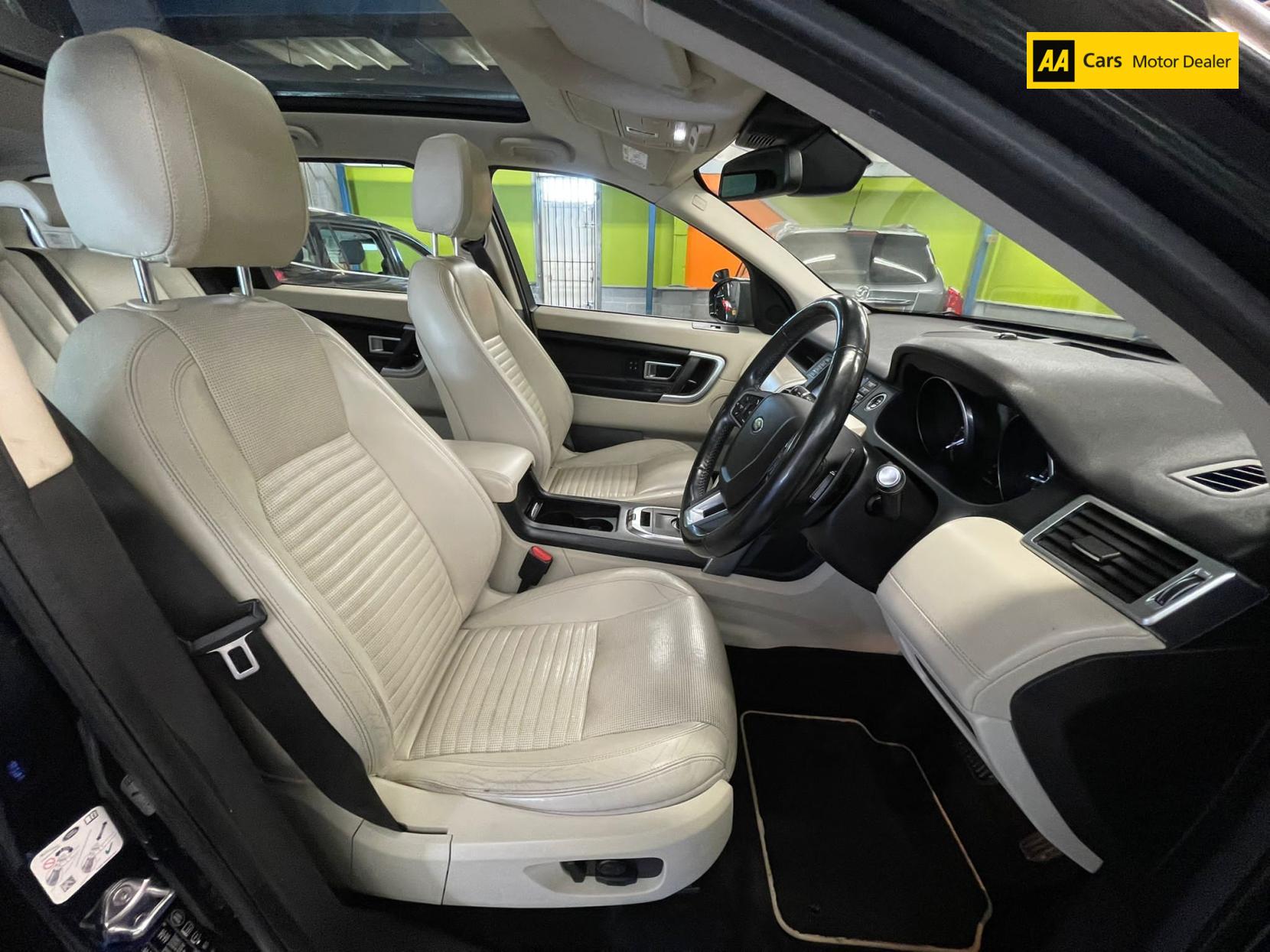 Land Rover Discovery Sport 2.0 TD4 HSE Luxury SUV 5dr Diesel Auto 4WD Euro 6 (s/s) (180 ps)