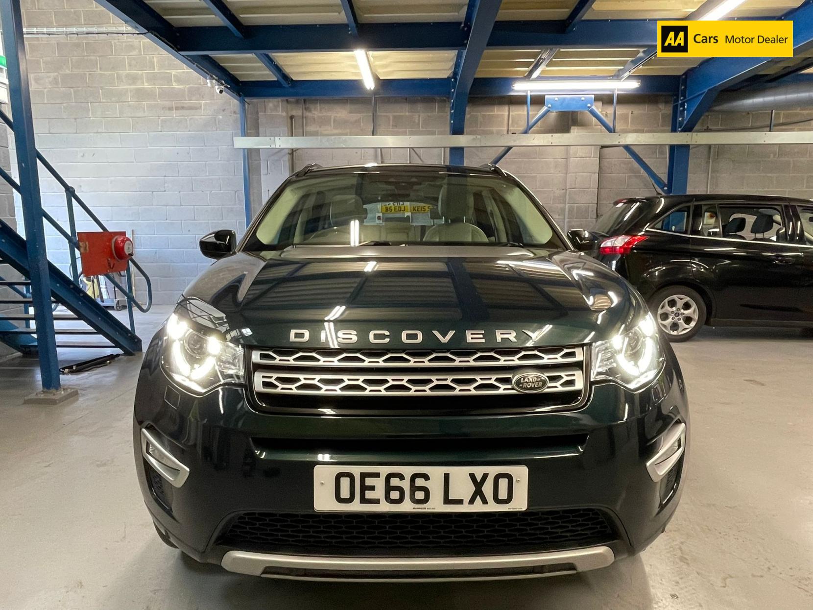 Land Rover Discovery Sport 2.0 TD4 HSE Luxury SUV 5dr Diesel Auto 4WD Euro 6 (s/s) (180 ps)