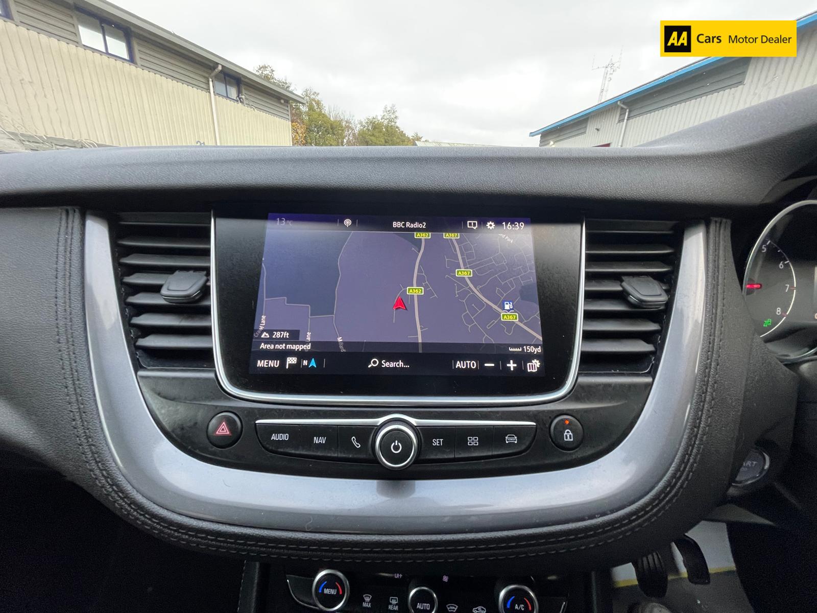 Vauxhall Grandland X 1.2 Turbo Sport Nav SUV 5dr Petrol Manual Euro 6 (s/s) (130 ps)