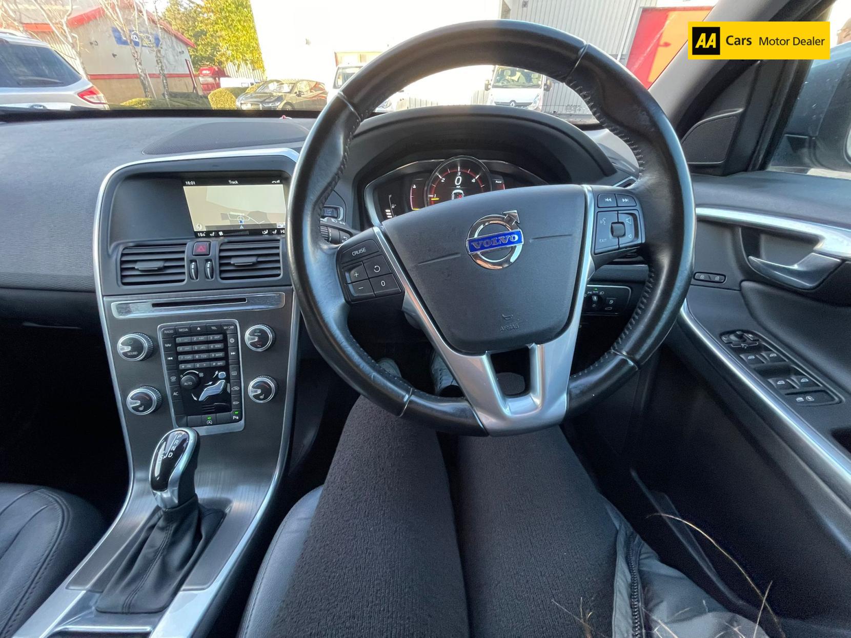 Volvo XC60 2.0 D4 SE Lux Nav SUV 5dr Diesel Auto Euro 6 (s/s) (190 ps)