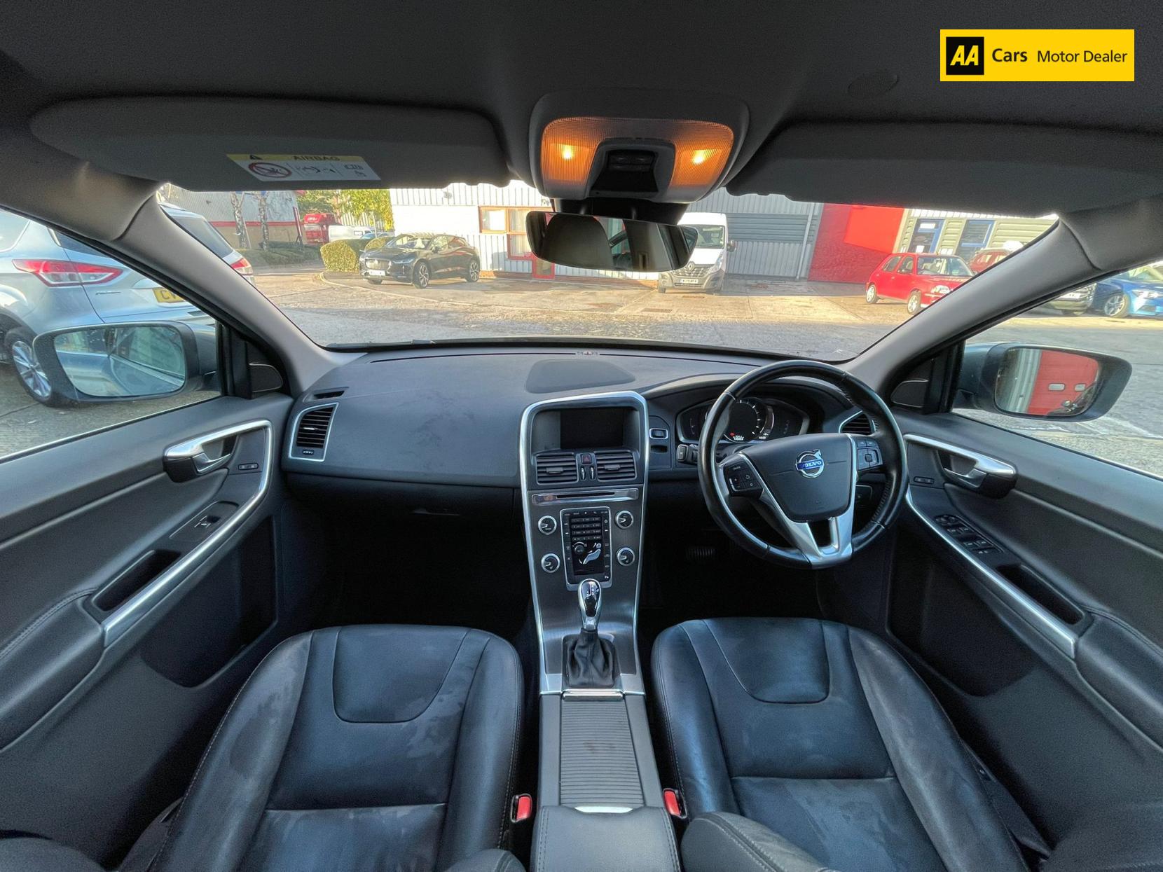 Volvo XC60 2.0 D4 SE Lux Nav SUV 5dr Diesel Auto Euro 6 (s/s) (190 ps)