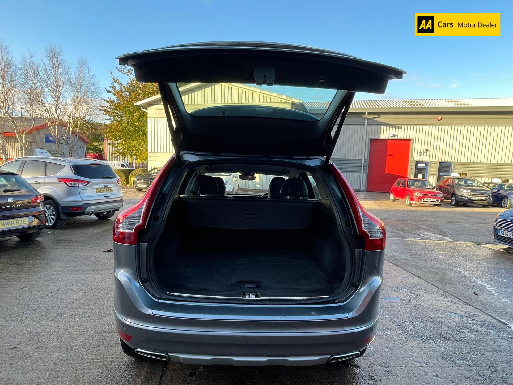 Volvo XC60 2.0 D4 SE Lux Nav SUV 5dr Diesel Auto Euro 6 (s/s) (190 ps)