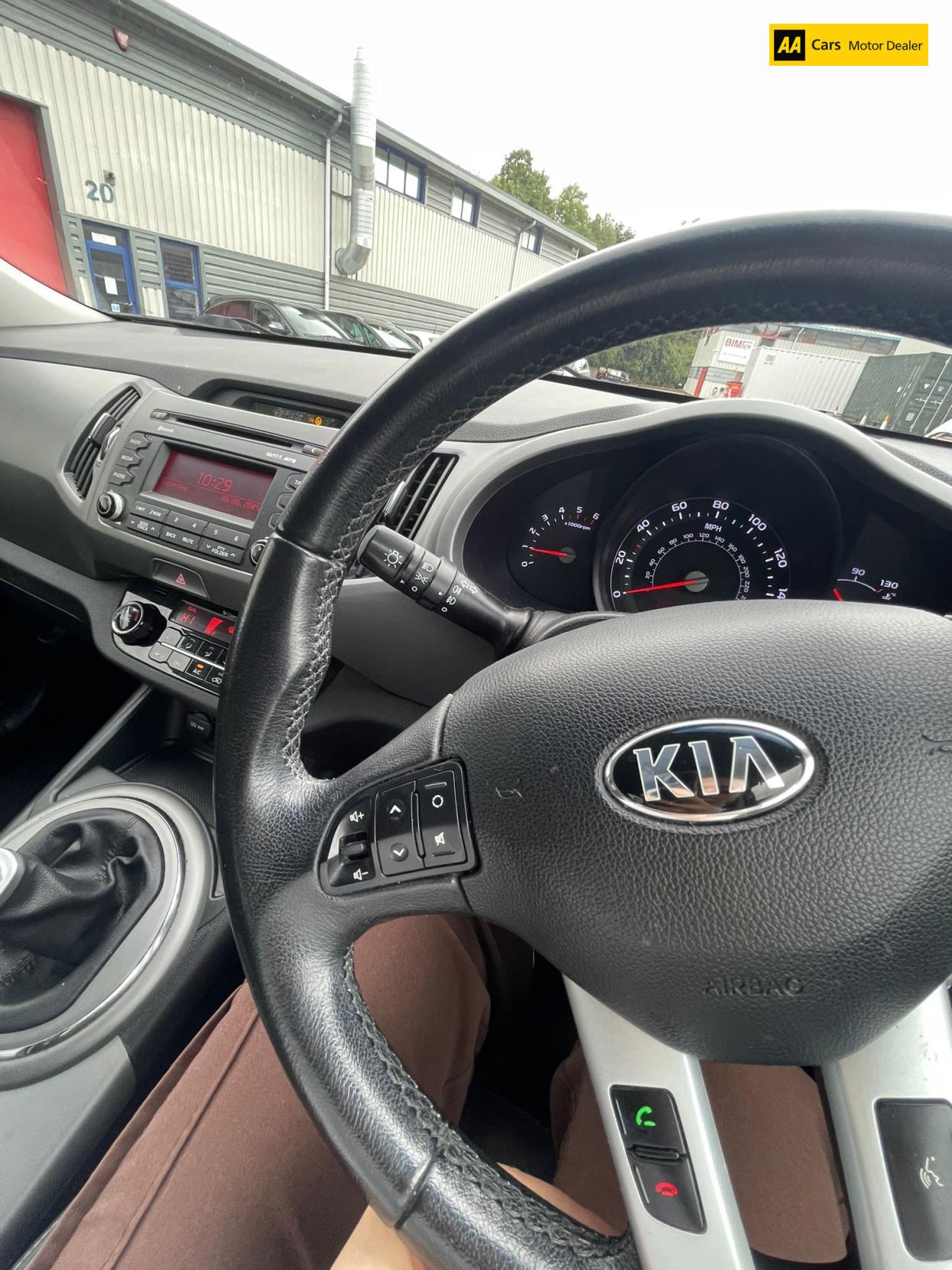Kia Sportage 1.7 CRDi EcoDynamics 2 SUV 5dr Diesel Manual 2WD Euro 5 (s/s) (114 bhp)