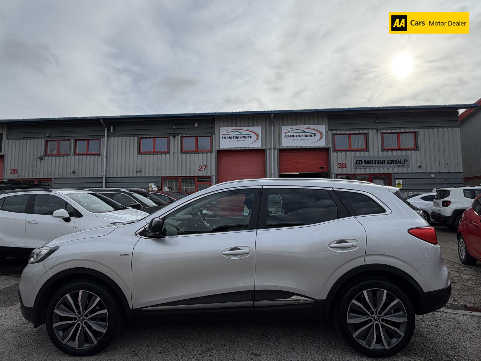 Renault Kadjar 1.6 dCi Signature Nav SUV 5dr Diesel Manual Euro 6 (s/s) (130 ps)