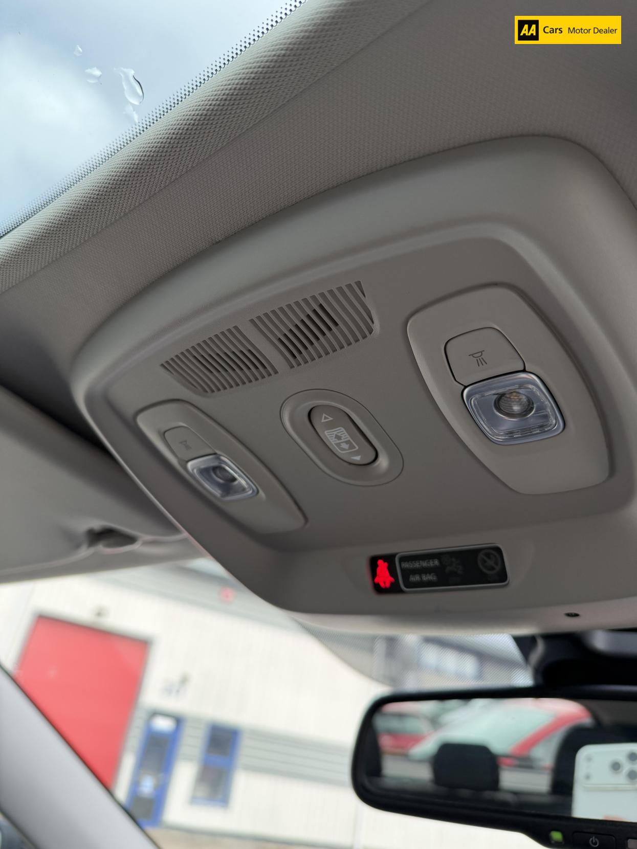 Renault Kadjar 1.6 dCi Signature Nav SUV 5dr Diesel Manual Euro 6 (s/s) (130 ps)