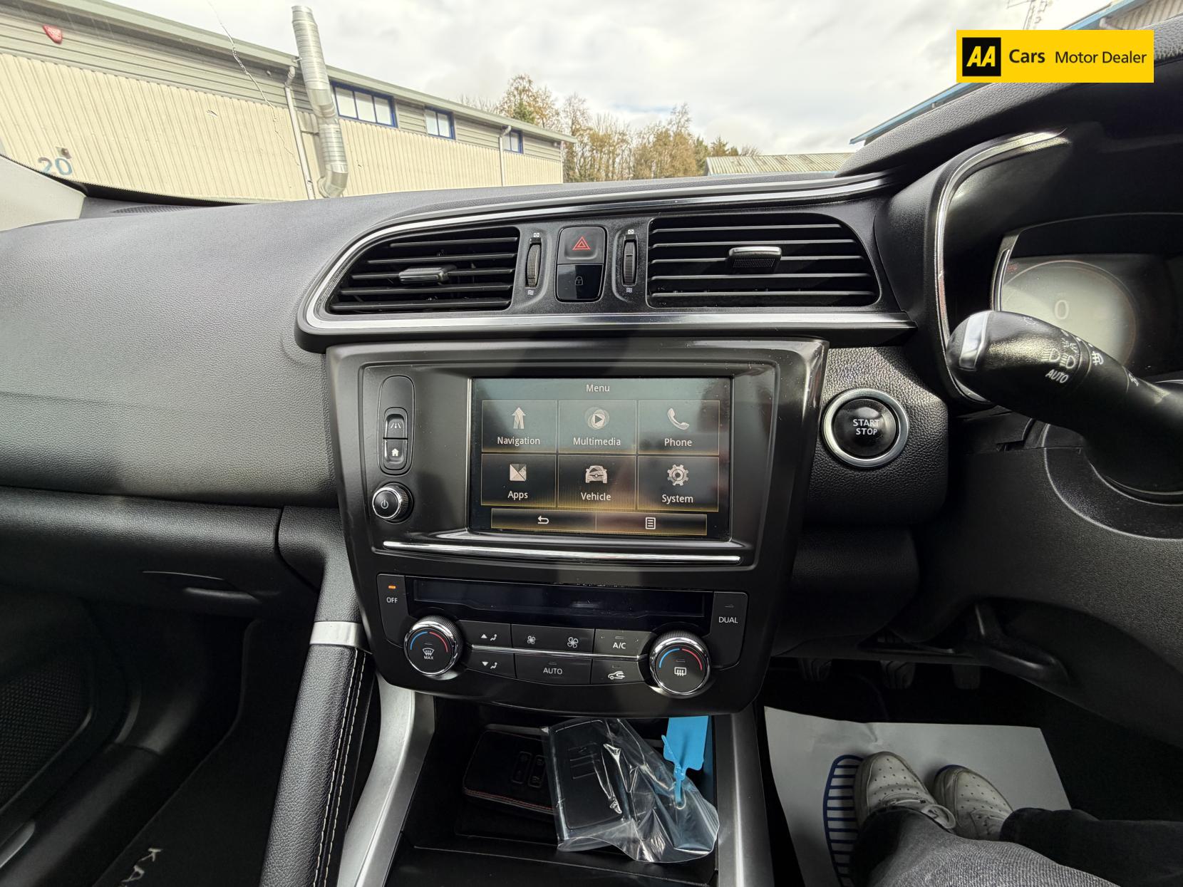 Renault Kadjar 1.6 dCi Signature Nav SUV 5dr Diesel Manual Euro 6 (s/s) (130 ps)