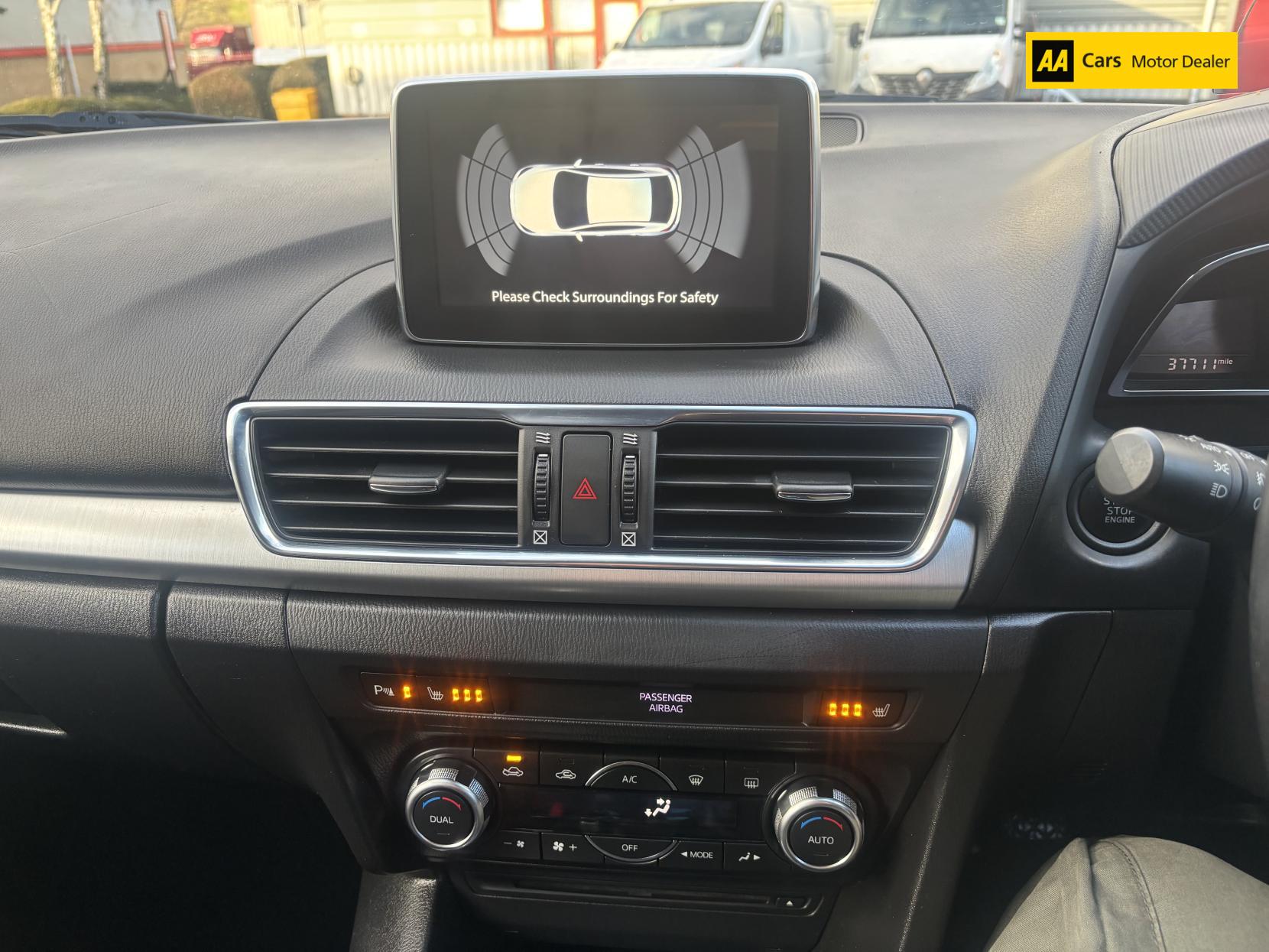 Mazda Mazda3 1.5 SKYACTIV-D Sport Nav Fastback 4dr Diesel Manual Euro 6 (s/s) (105 ps)