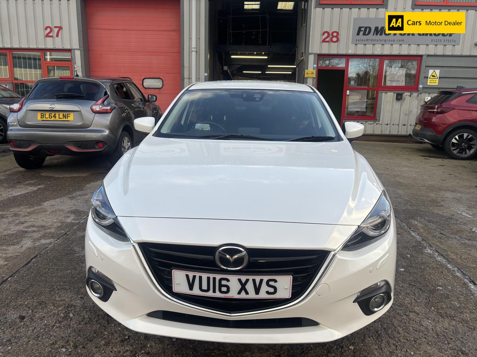 Mazda Mazda3 1.5 SKYACTIV-D Sport Nav Fastback 4dr Diesel Manual Euro 6 (s/s) (105 ps)