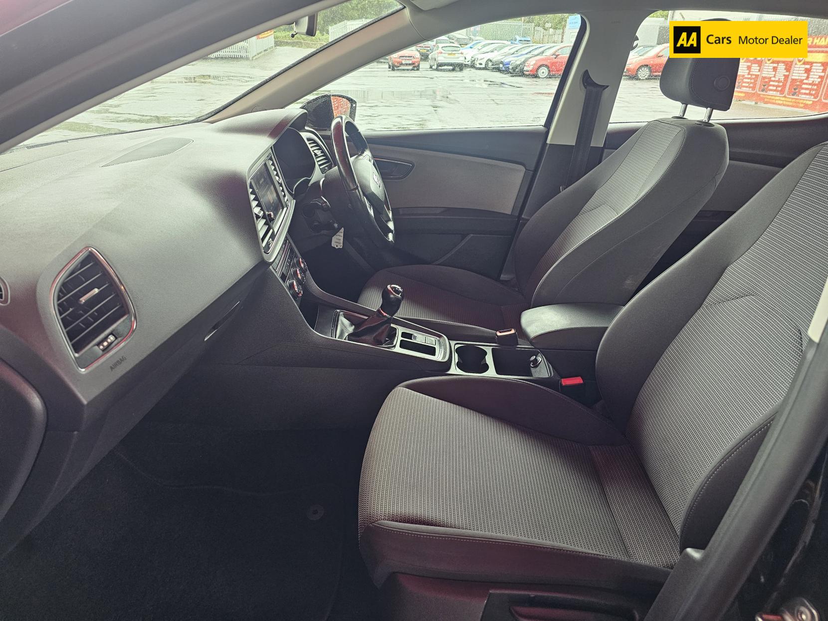 SEAT Leon 1.2 TSI SE Technology Hatchback 5dr Petrol Manual Euro 6 (s/s) (110 ps)