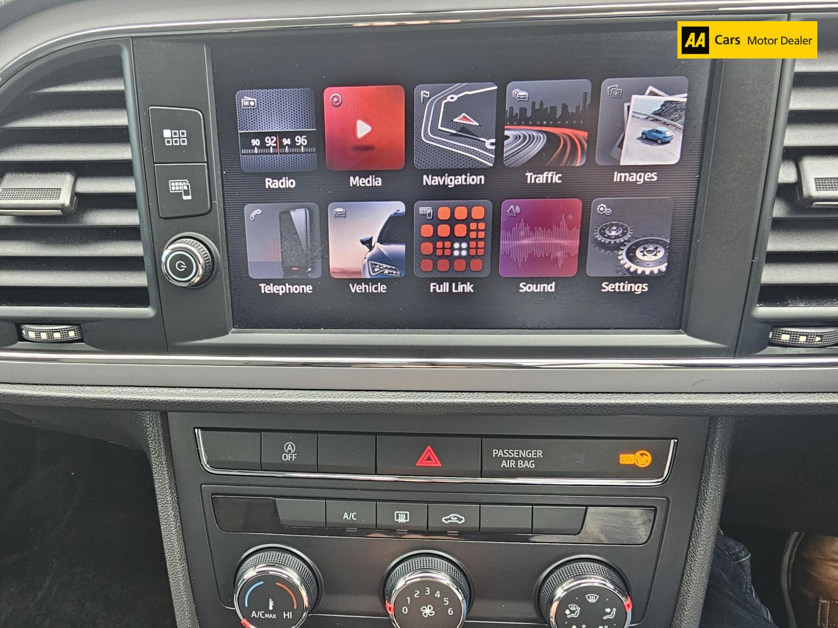 SEAT Leon 1.2 TSI SE Technology Hatchback 5dr Petrol Manual Euro 6 (s/s) (110 ps)