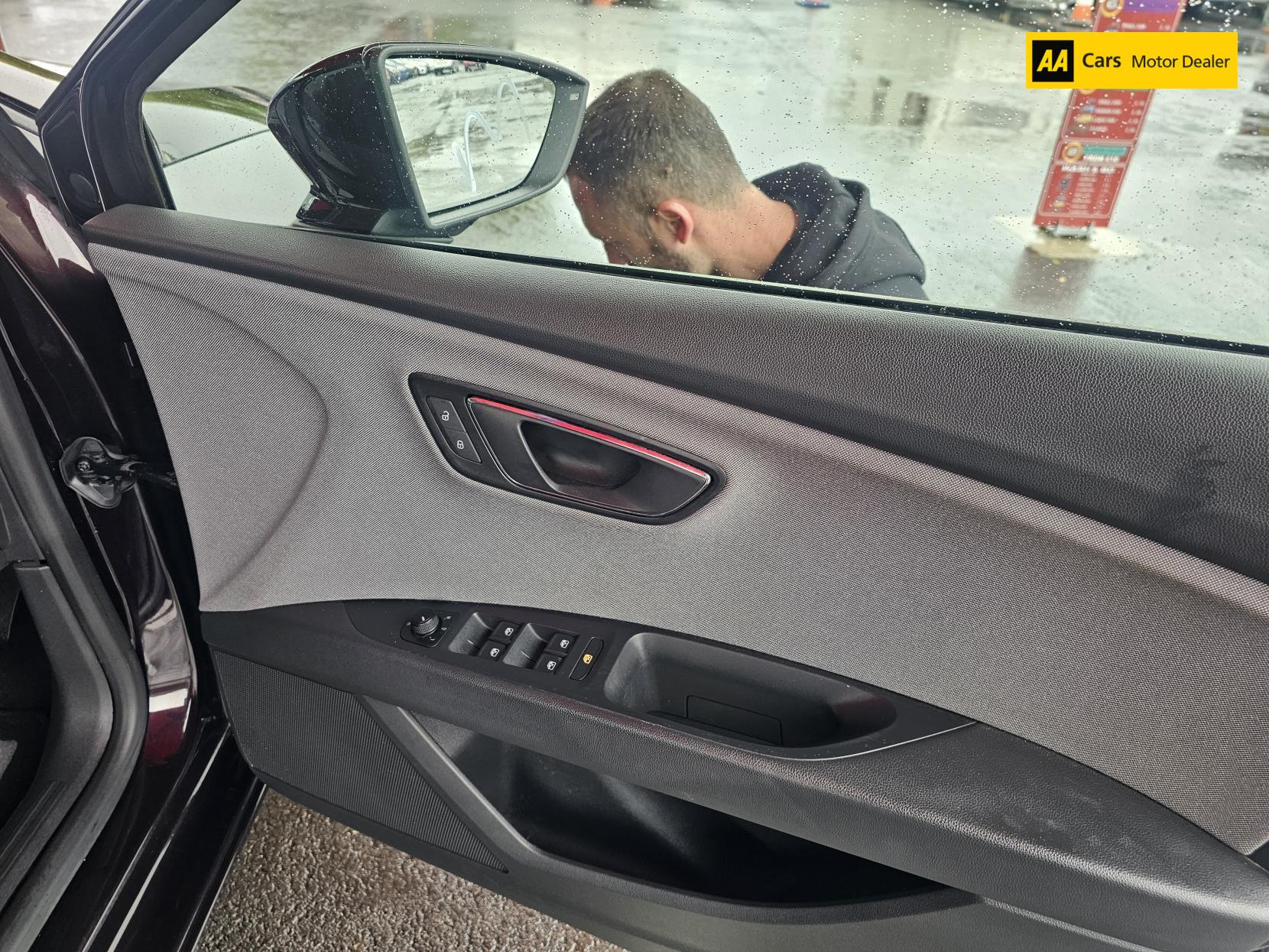 SEAT Leon 1.2 TSI SE Technology Hatchback 5dr Petrol Manual Euro 6 (s/s) (110 ps)