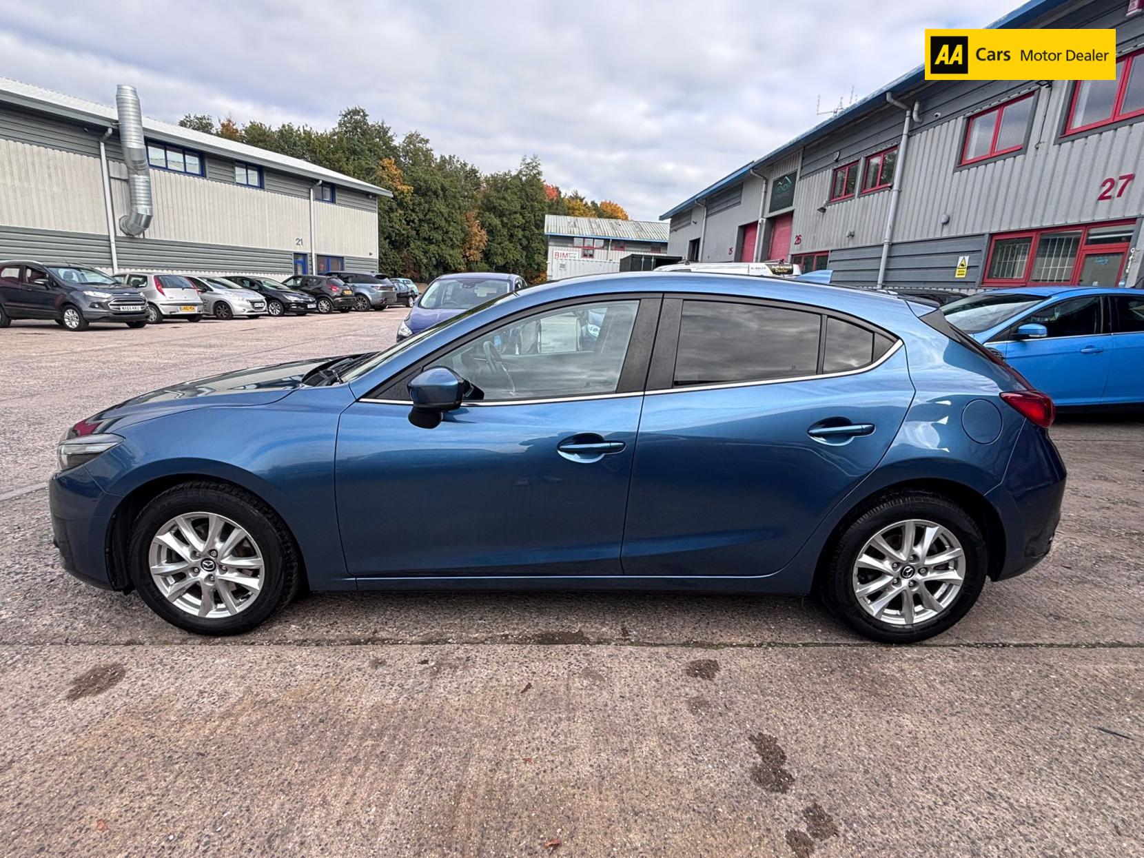 Mazda Mazda3 2.0 SKYACTIV-G SE-L Nav Hatchback 5dr Petrol Manual Euro 6 (s/s) (121 ps)
