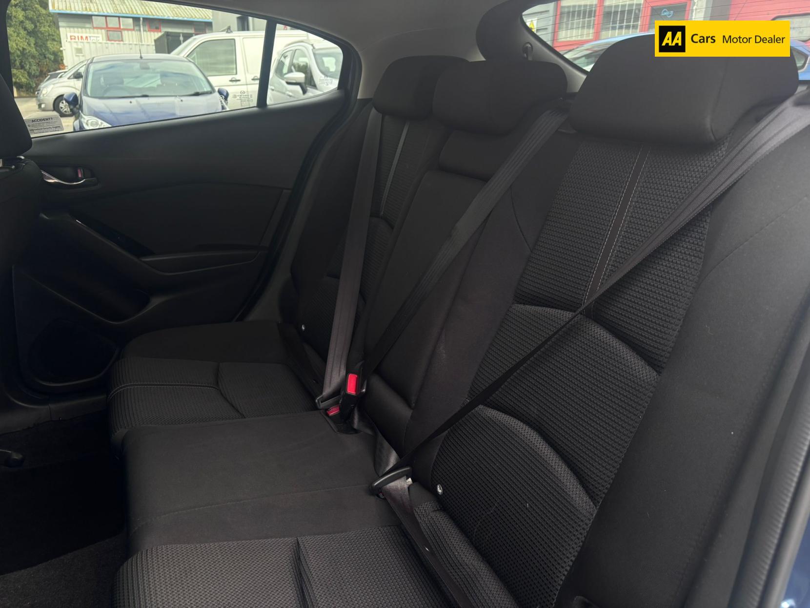Mazda Mazda3 2.0 SKYACTIV-G SE-L Nav Hatchback 5dr Petrol Manual Euro 6 (s/s) (121 ps)