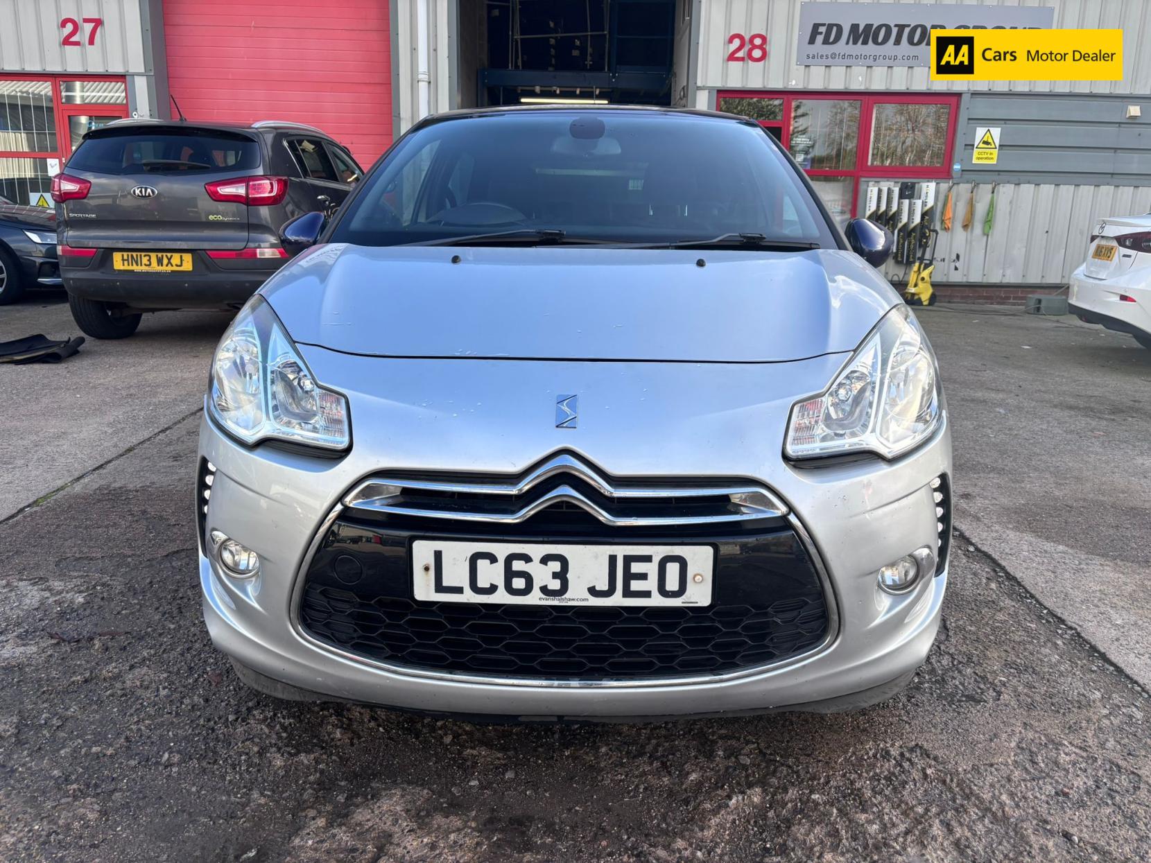 Citroen DS3 1.6 e-HDi Airdream DStyle Plus Hatchback 3dr Diesel Manual Euro 5 (s/s) (90 ps)