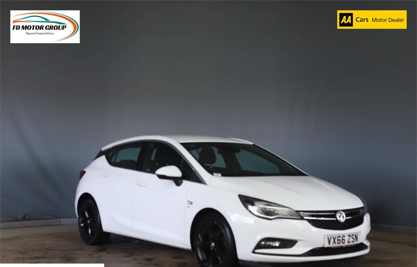 Vauxhall Astra 1.6 CDTi ecoFLEX SRi Nav Hatchback 5dr Diesel Manual Euro 6 (s/s) (110 ps)