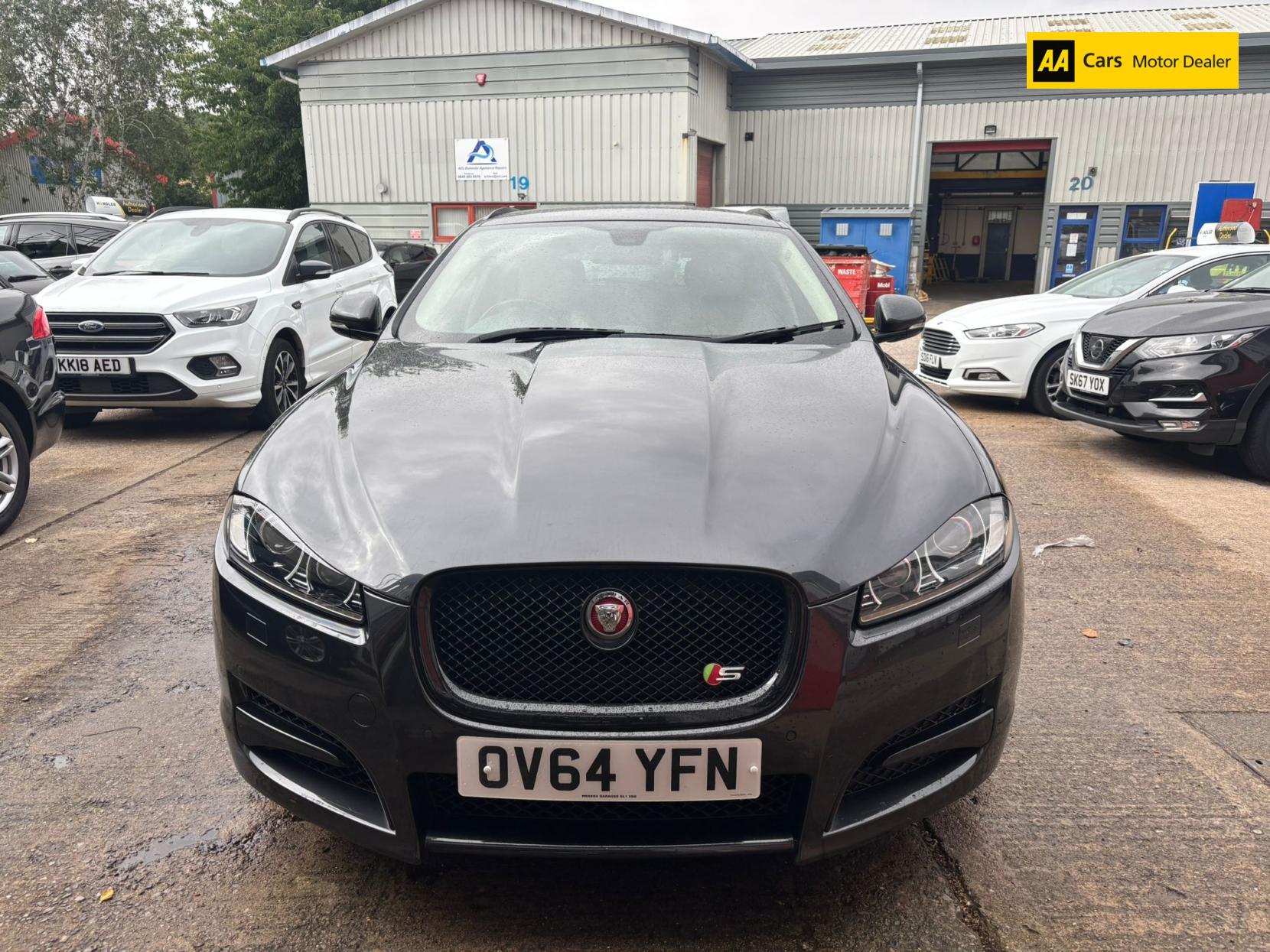 Jaguar XF 3.0d S V6 Portfolio Sportbrake 5dr Diesel Auto Euro 5 (s/s) (275 ps)