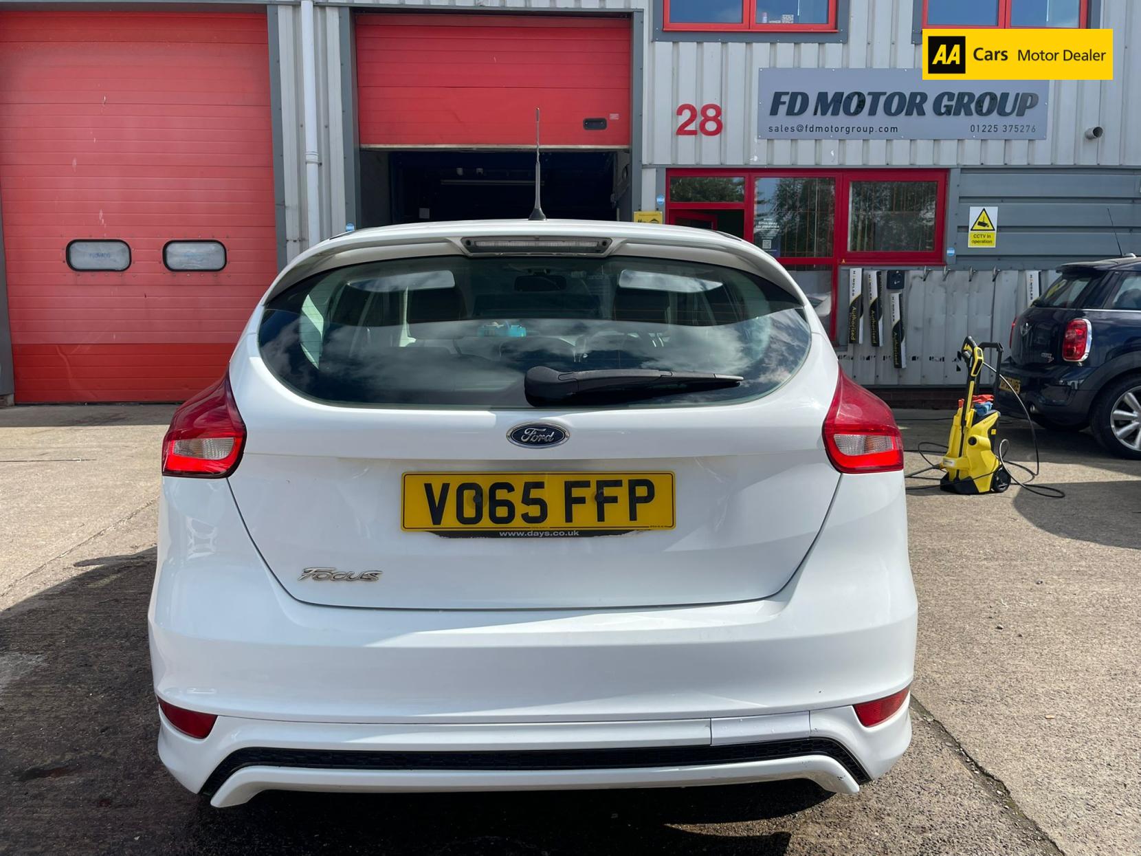 Ford Focus 1.5 TDCi Zetec S Hatchback 5dr Diesel Manual Euro 6 (s/s) (120 ps)