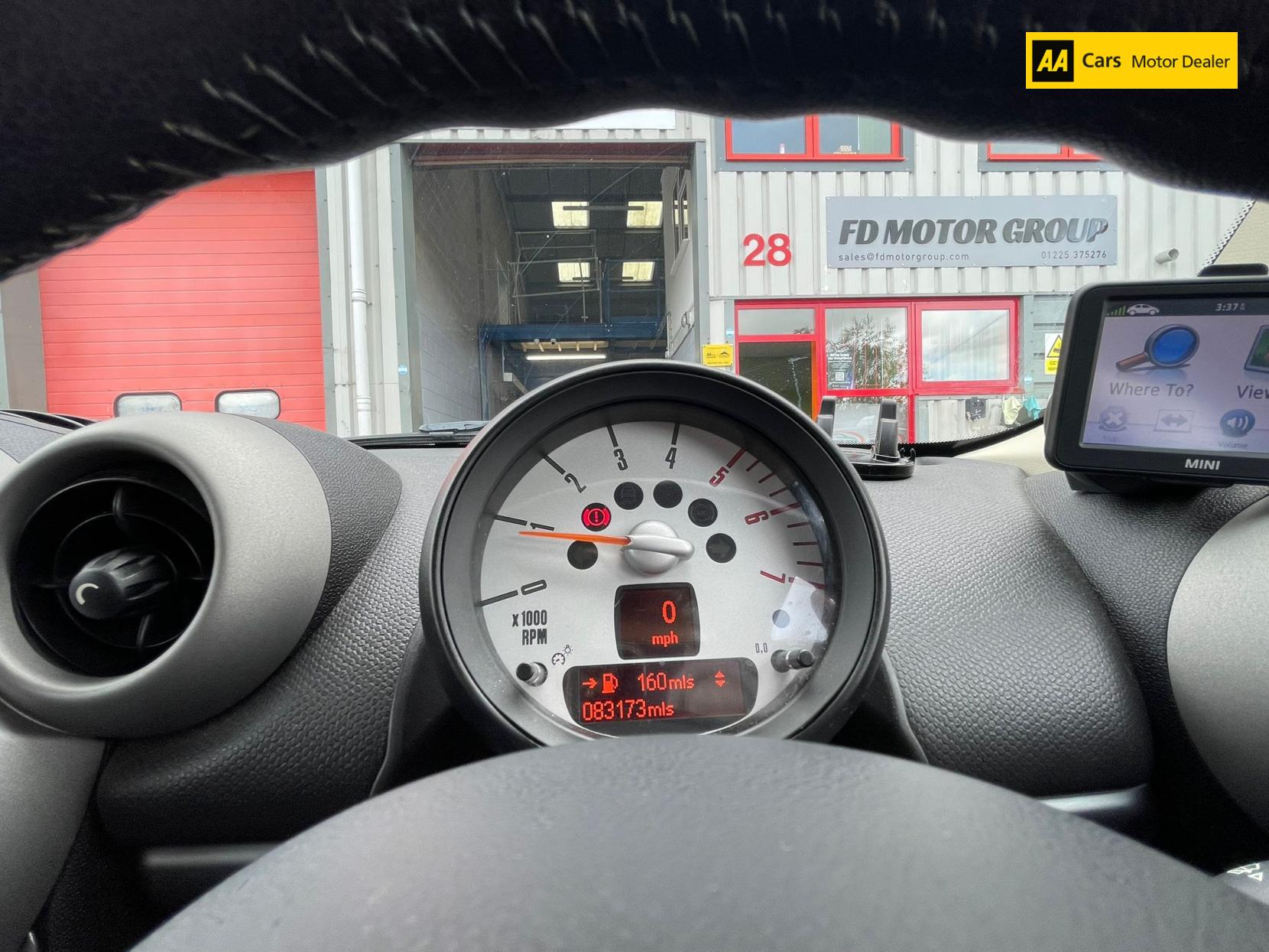 MINI Countryman 2.0 Cooper SD SUV 5dr Diesel Manual ALL4 Euro 5 (s/s) (143 ps)
